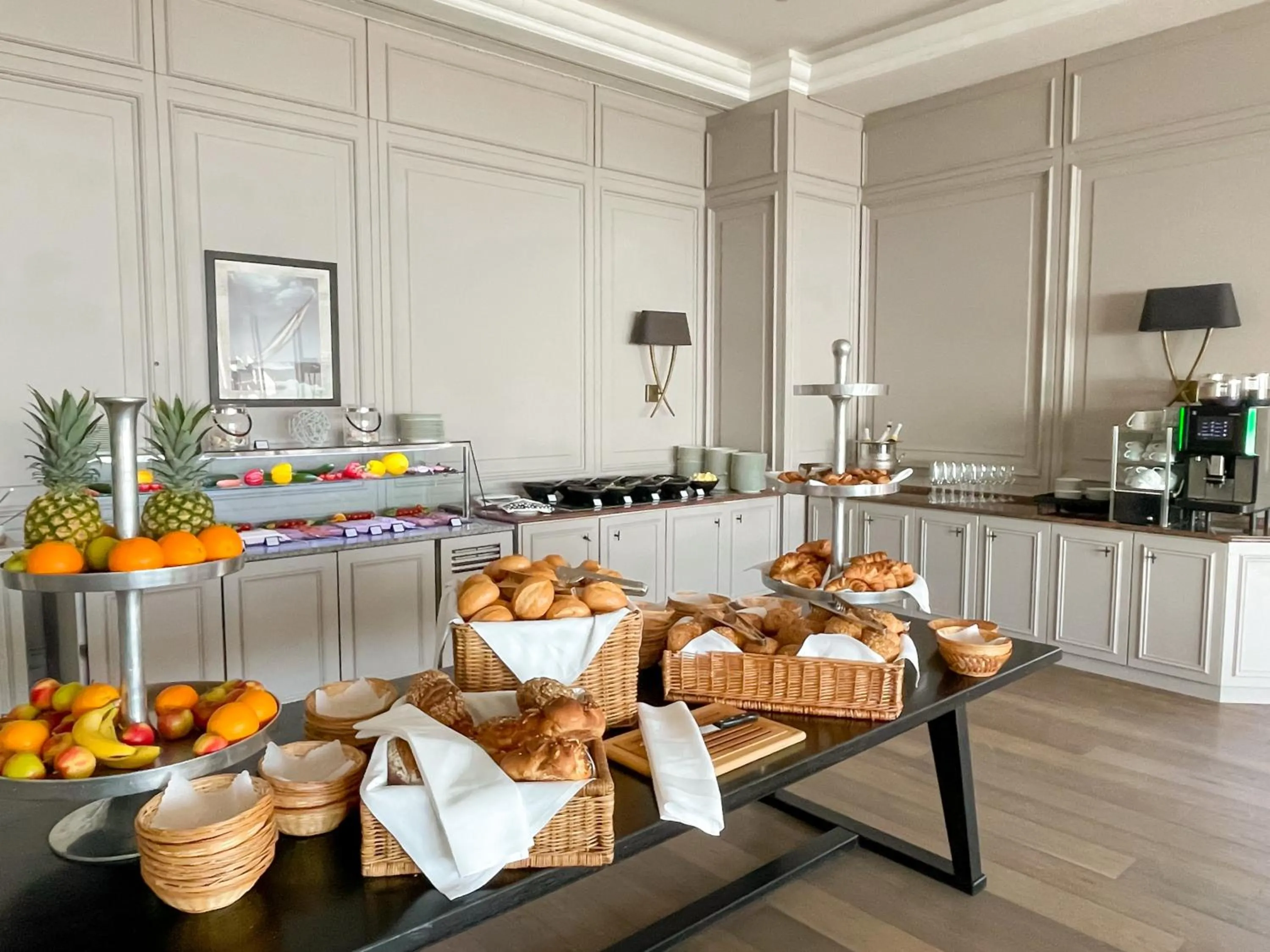 Buffet breakfast in Grand Hotel Seeschlösschen Sea Retreat & SPA