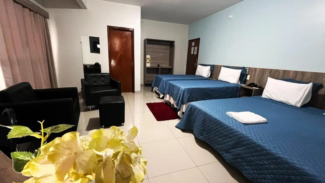Bed in Serras Hotel