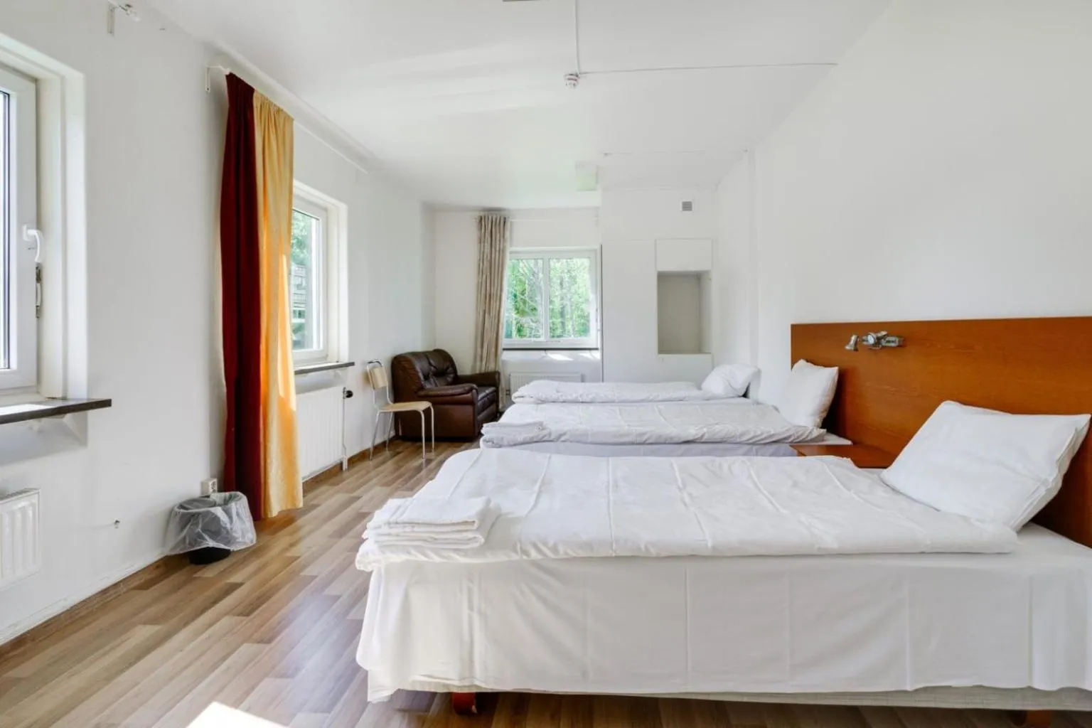 Photo of the whole room, Bed in Hotell Hof