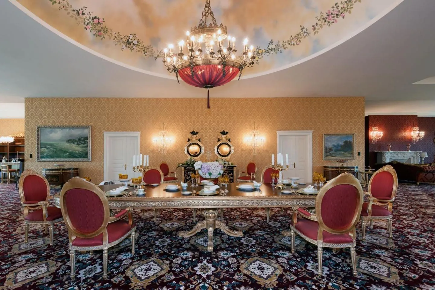 Living room in Quba Palace Hotel & Golf Resort