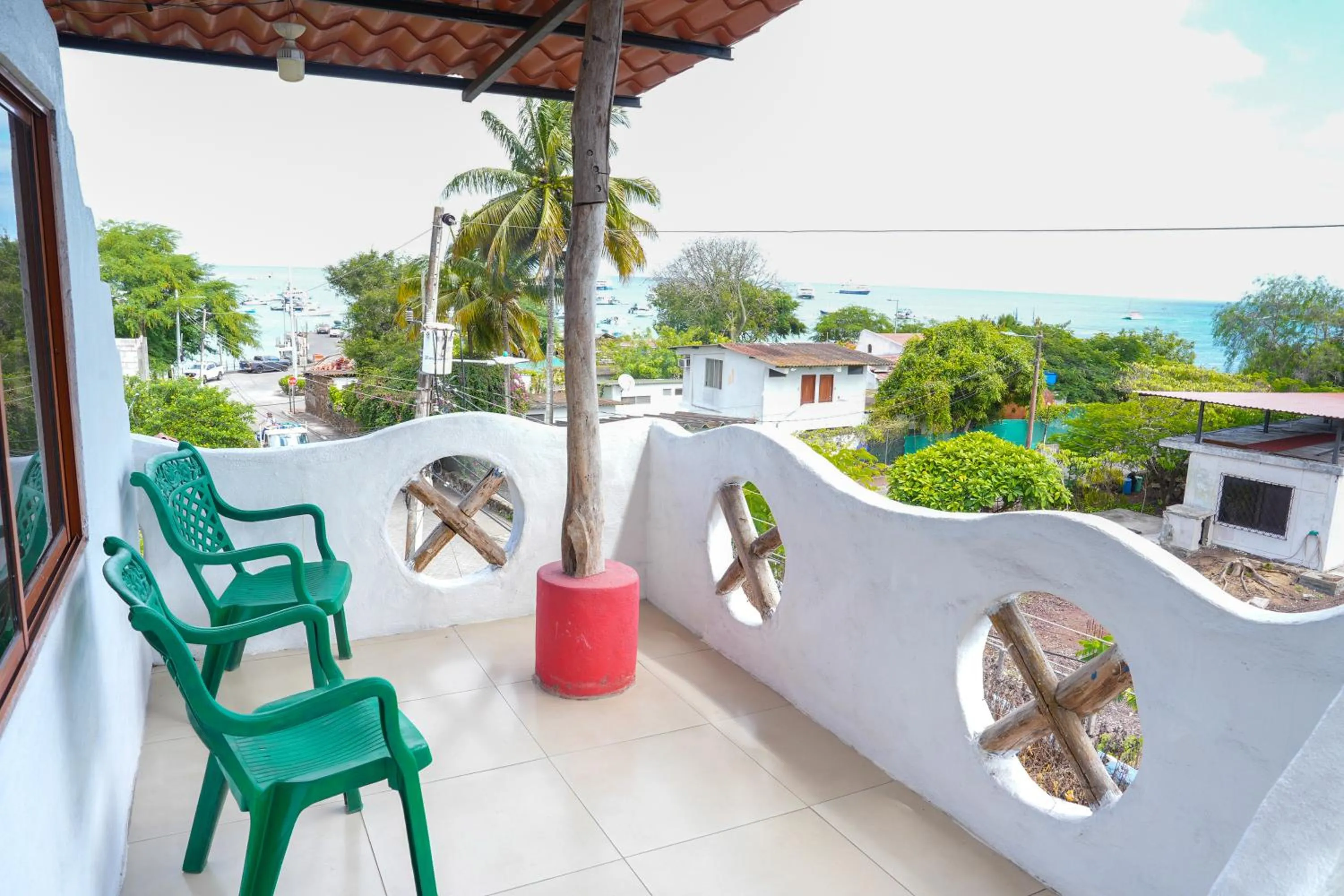 Royal Galápagos Inn