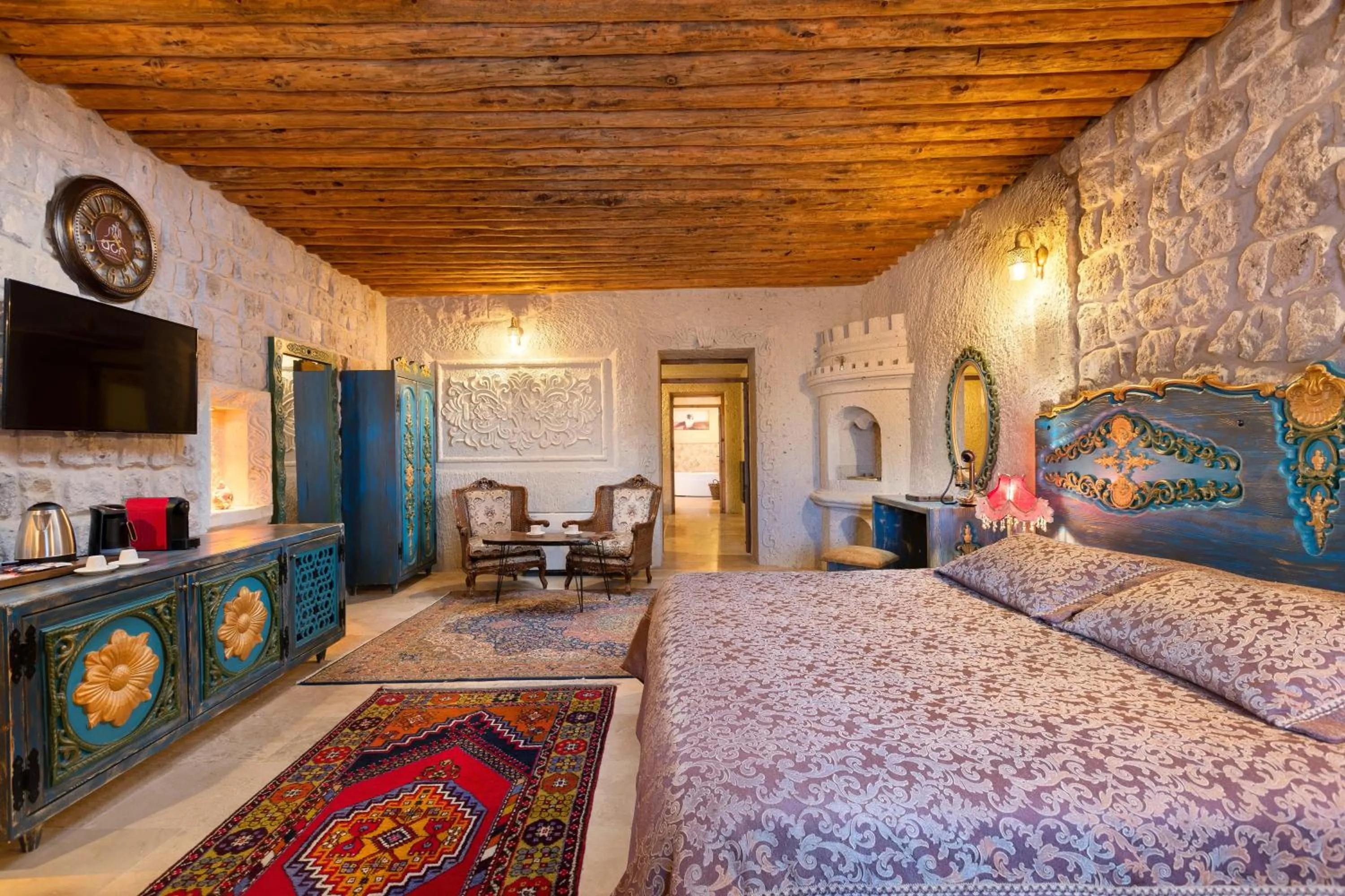 Photo of the whole room, Bed in Cappadocia Acer Cave Hotel