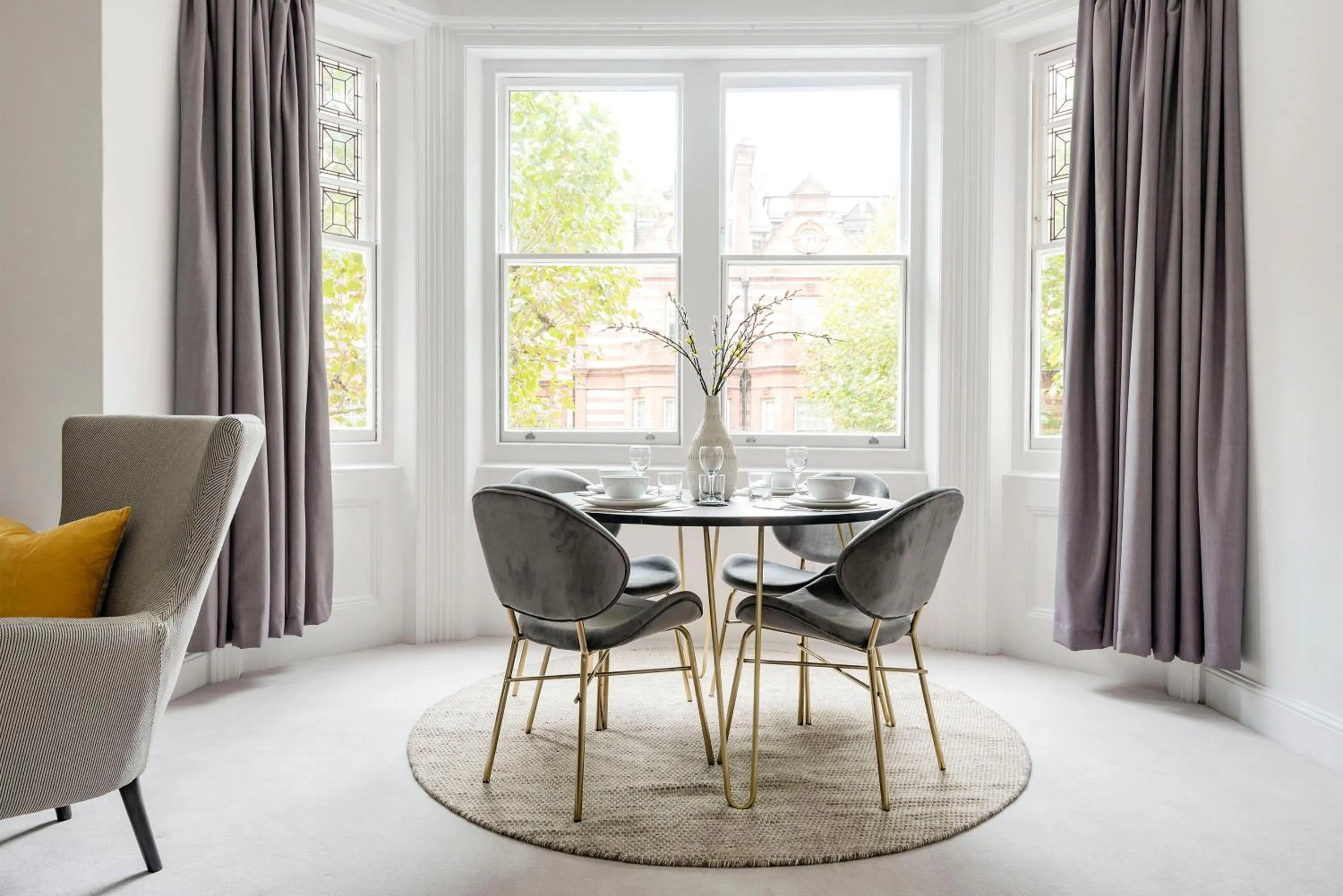 Dining area in 3 Sloane Gardens