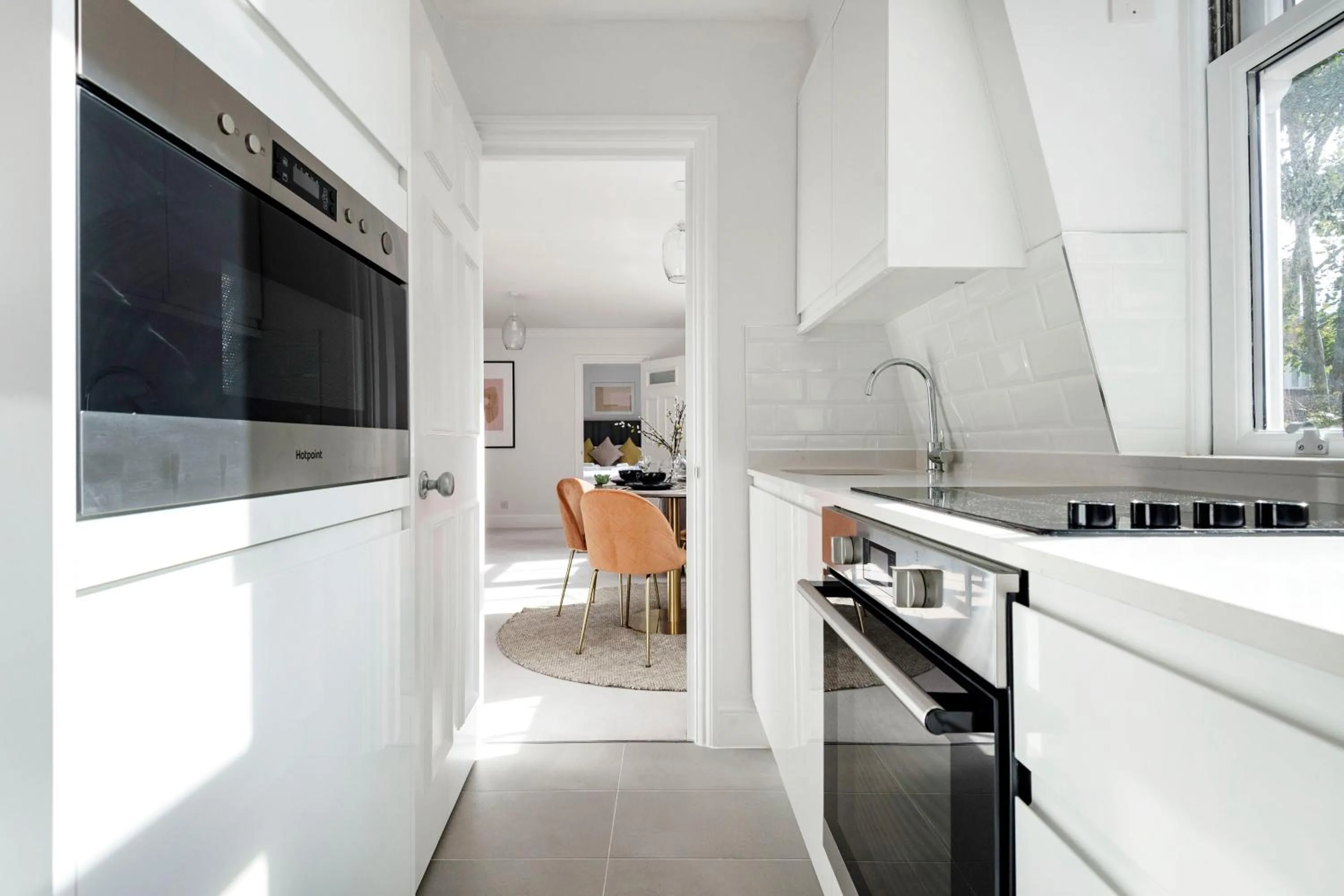Kitchen or kitchenette in 3 Sloane Gardens