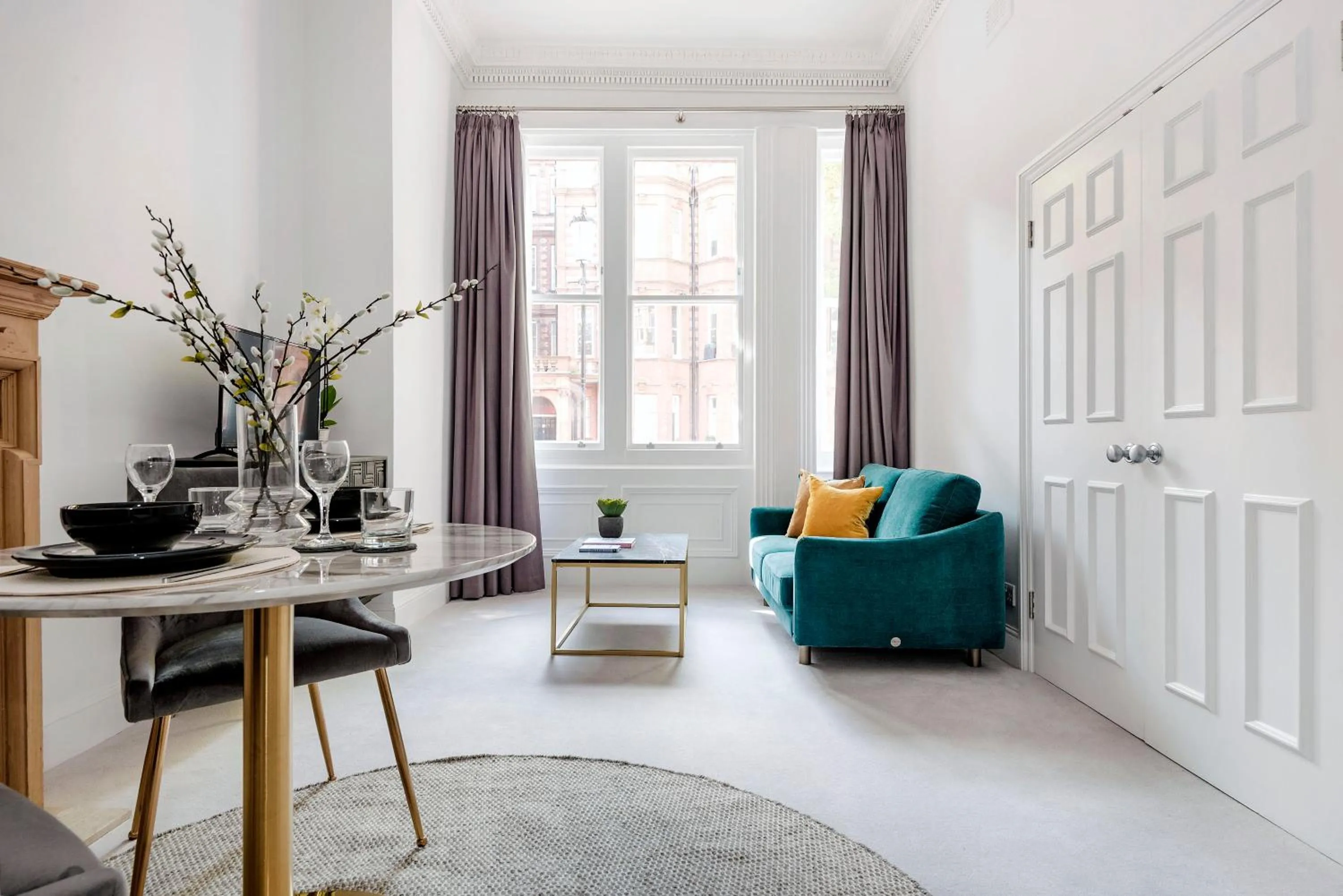 Living room in 3 Sloane Gardens