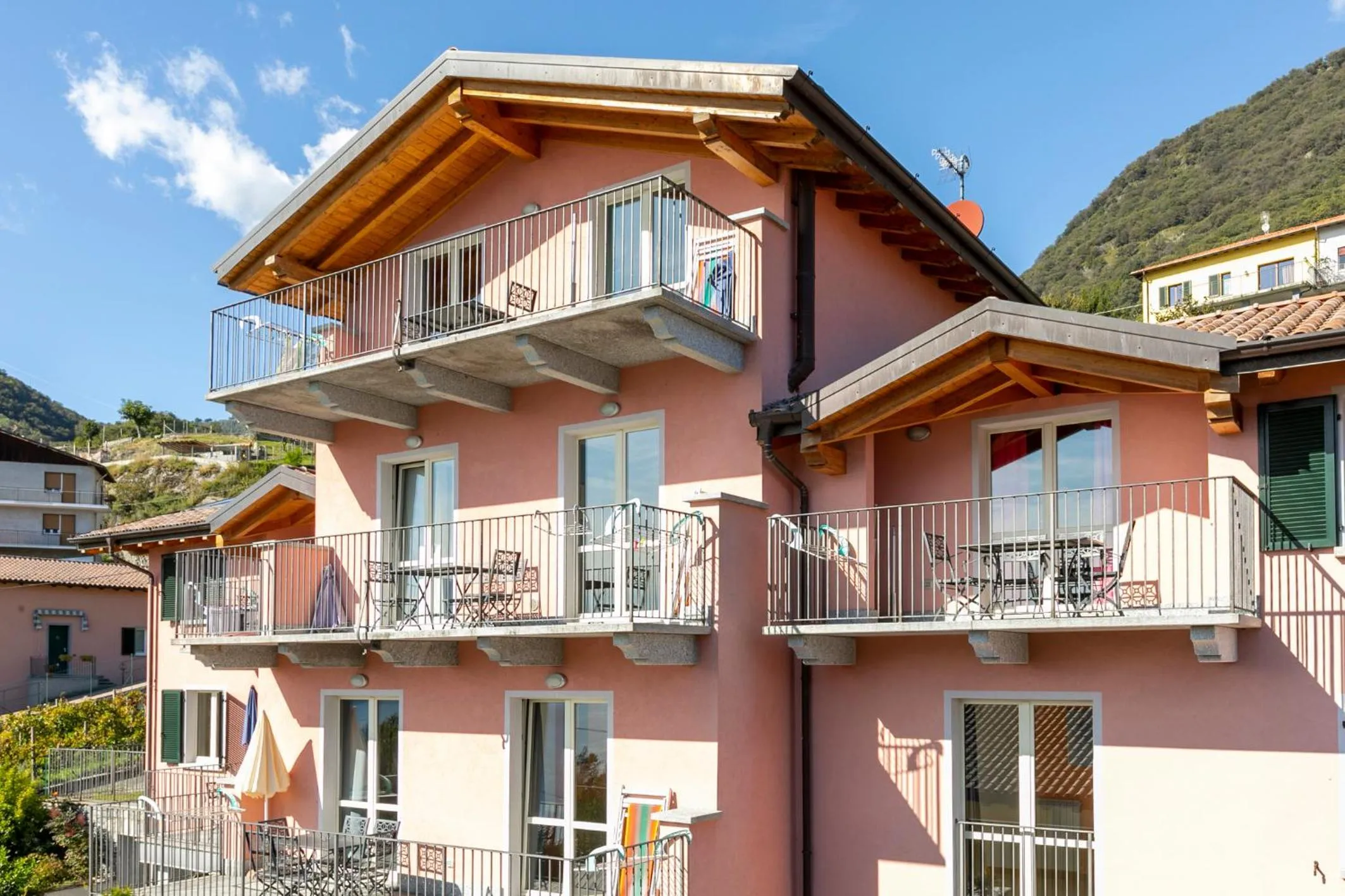 Property building in Residence La Collina