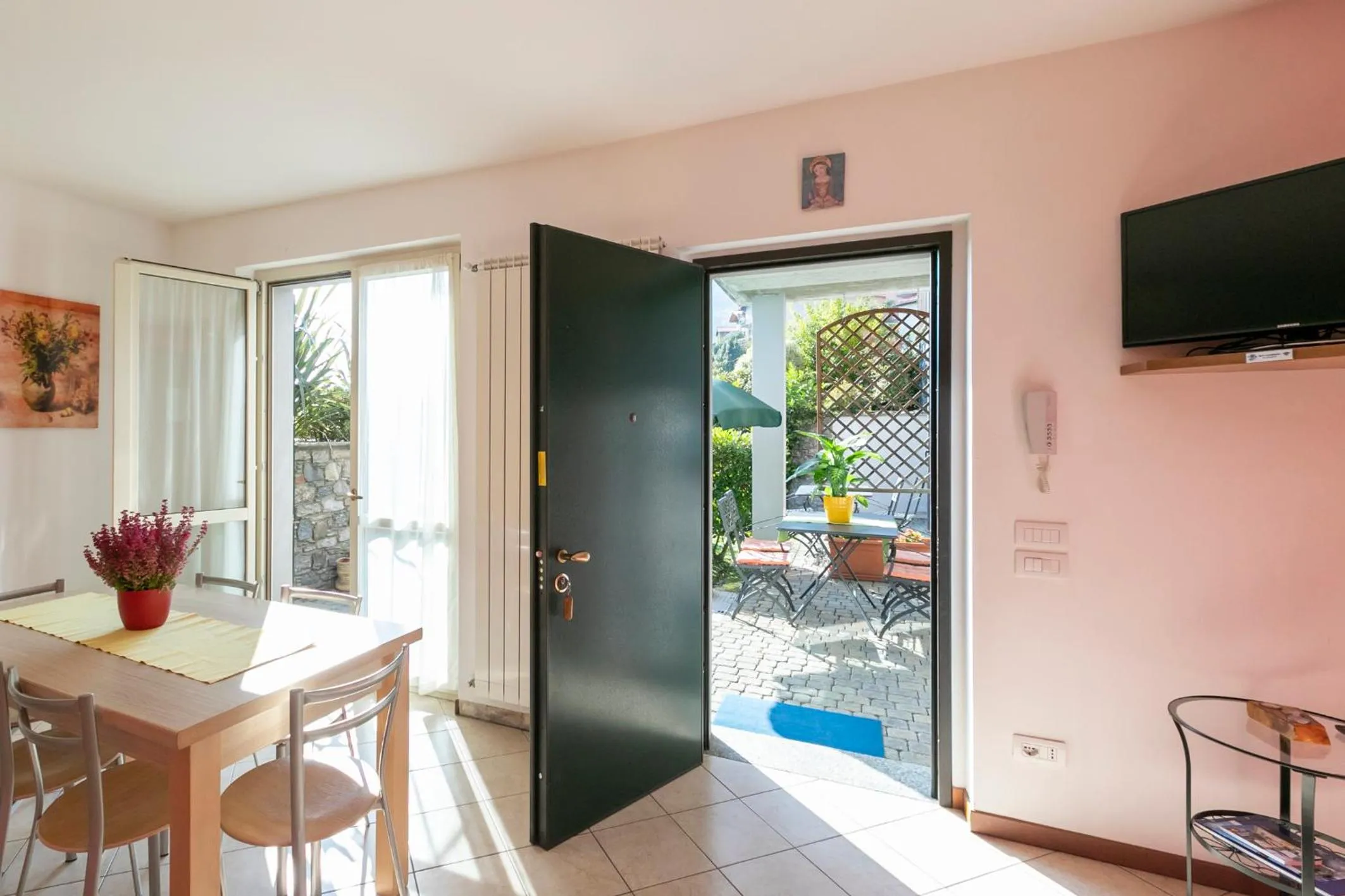 Dining area in Residence La Collina