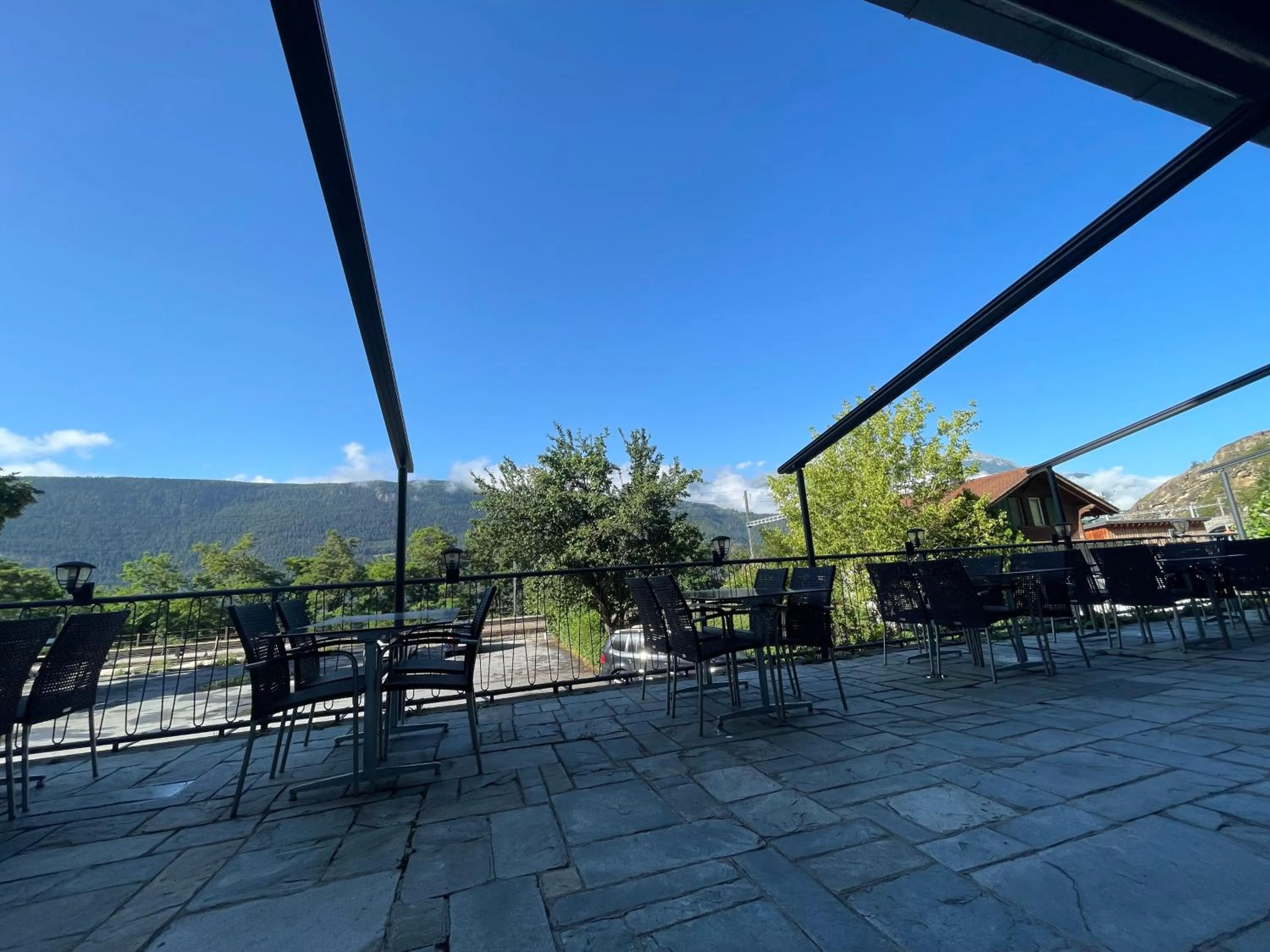 Balcony/Terrace in VISP erblick H O T E L AUSSERBERG Early & Late Check-in
