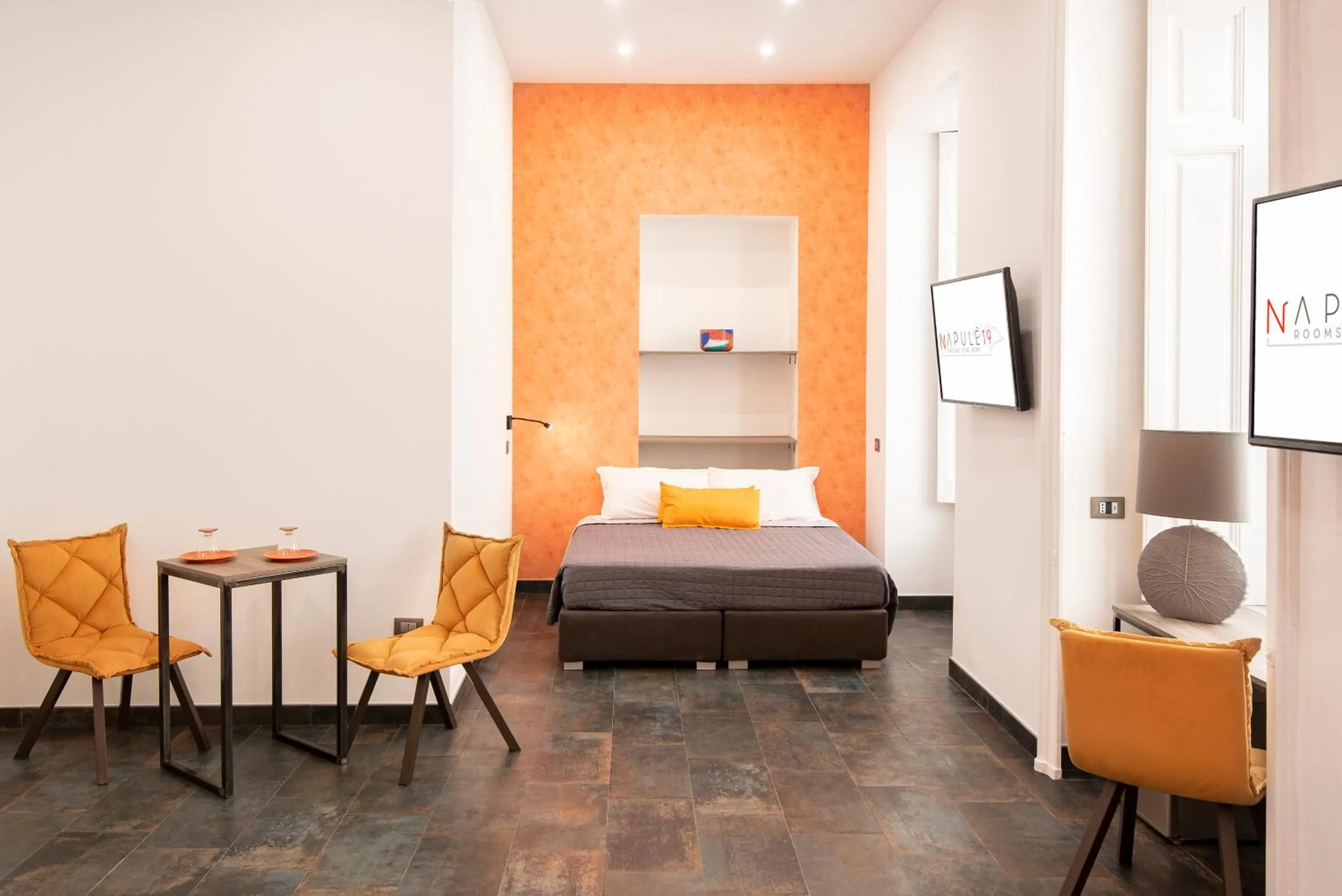 Bedroom, Bed in Napul'è 19