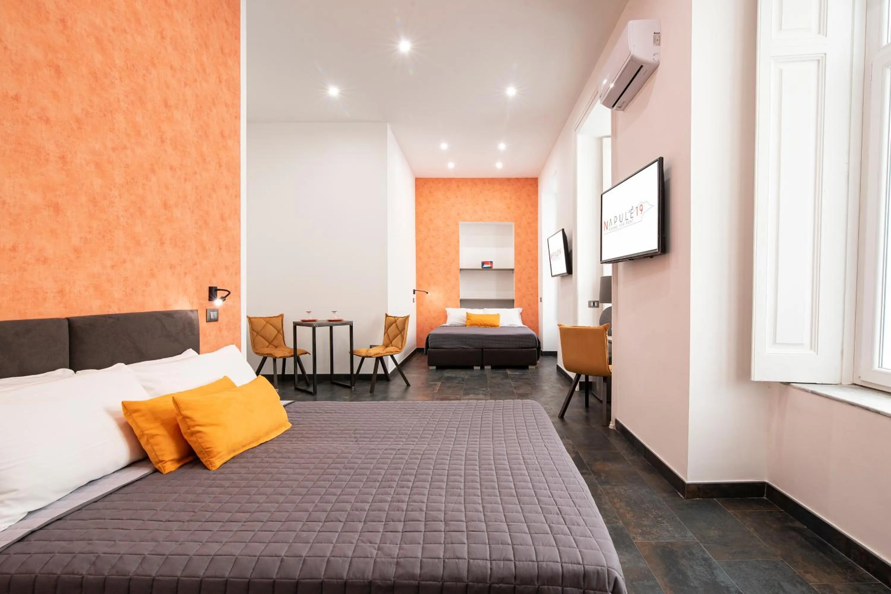 Bedroom, Bed in Napul'è 19