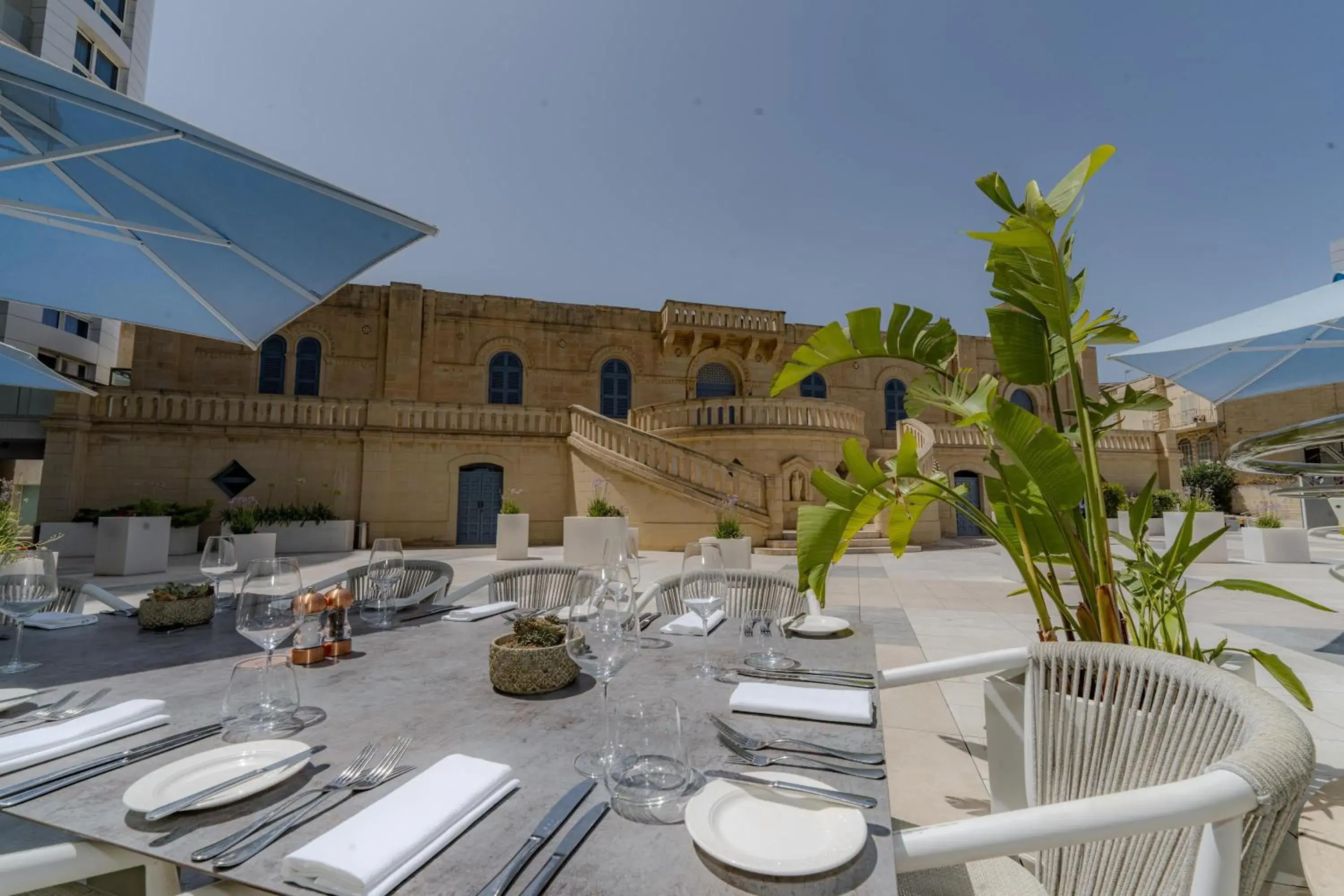 Restaurant/places to eat in Hyatt Regency Malta Restaurant/places to eat in Hyatt Regency Malta