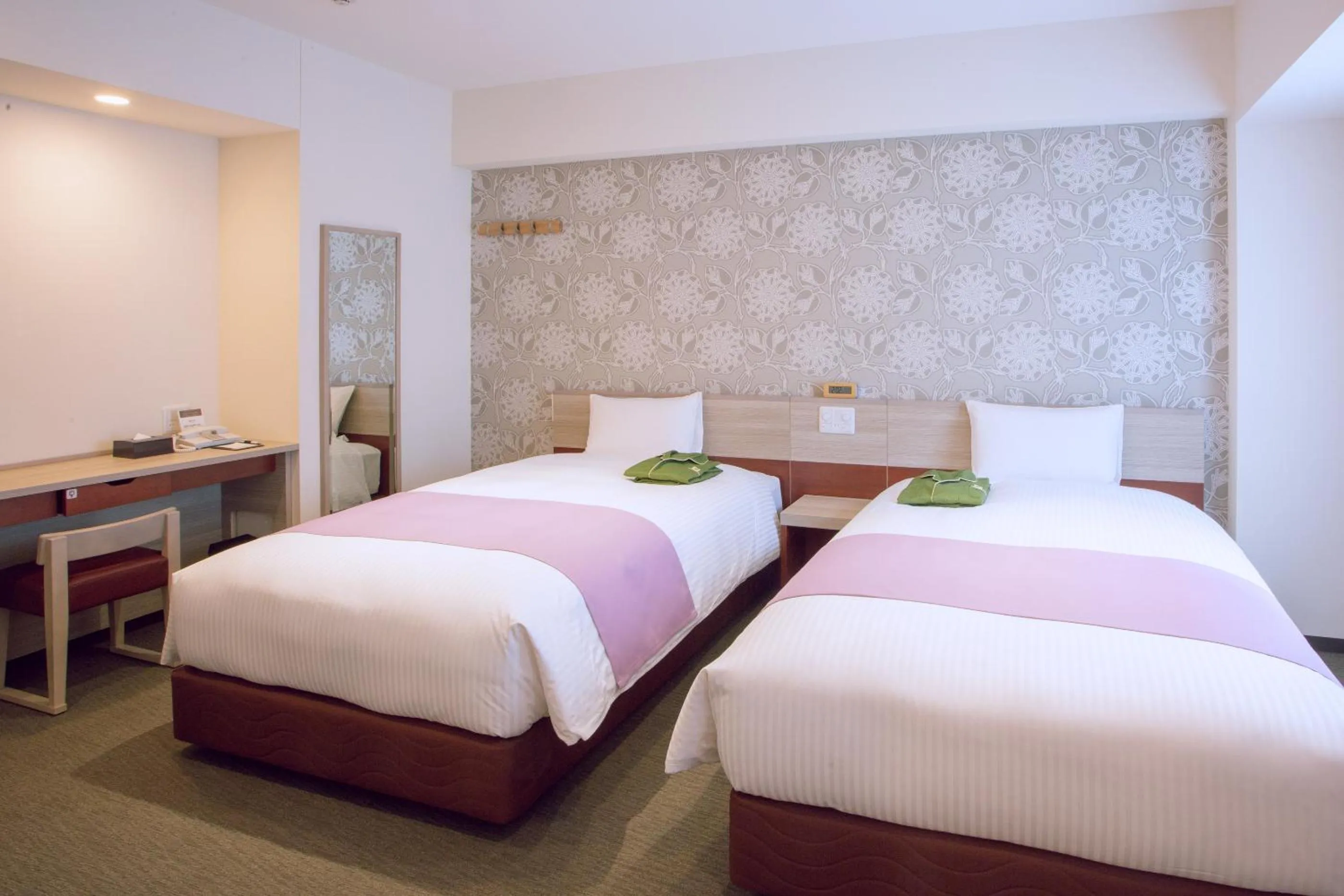 Bed in Kuretake Inn Premium Meieki minami