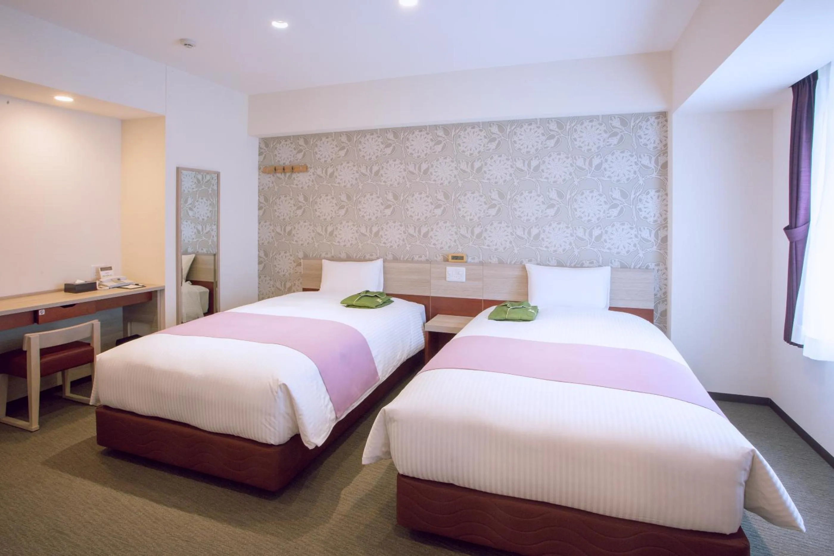 Bed in Kuretake Inn Premium Meieki minami