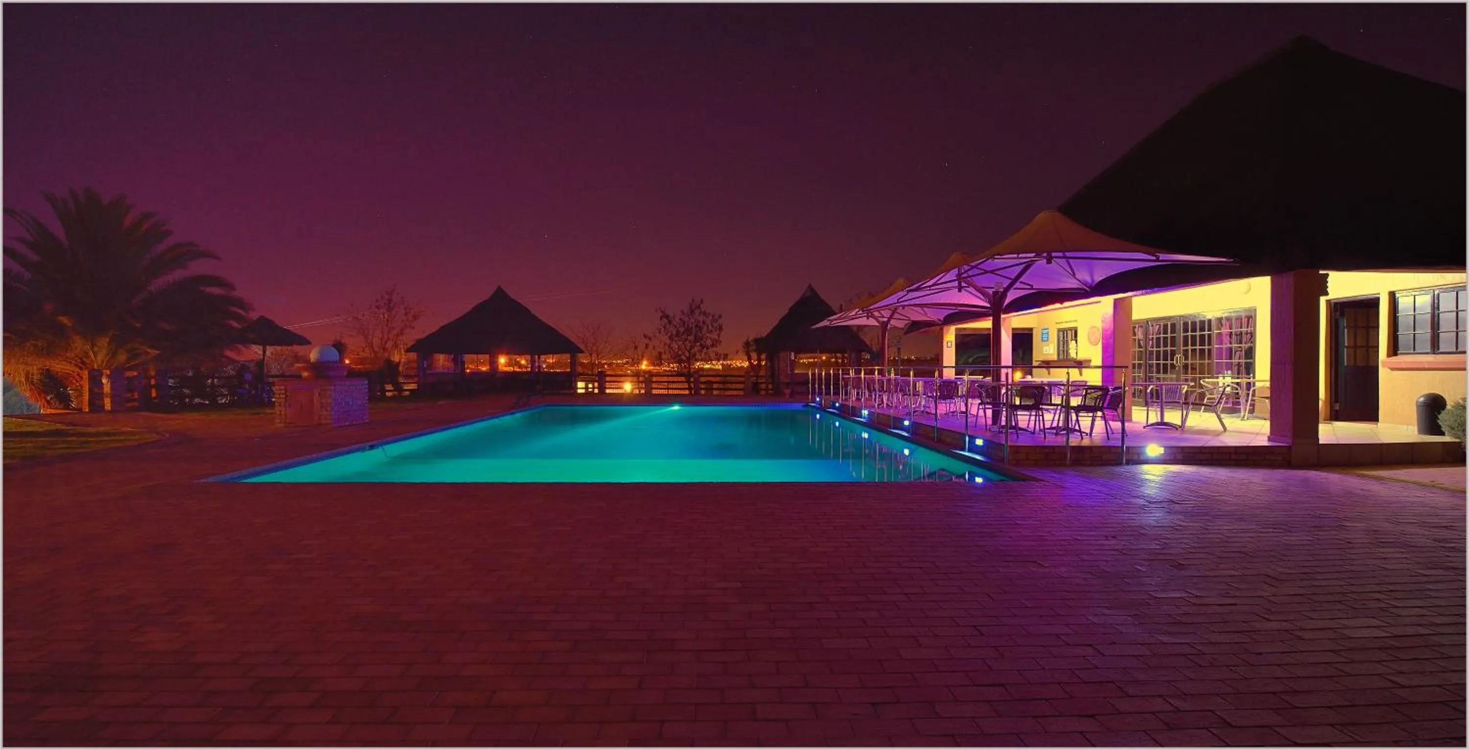 Restaurant/places to eat in Aquanzi Lodge