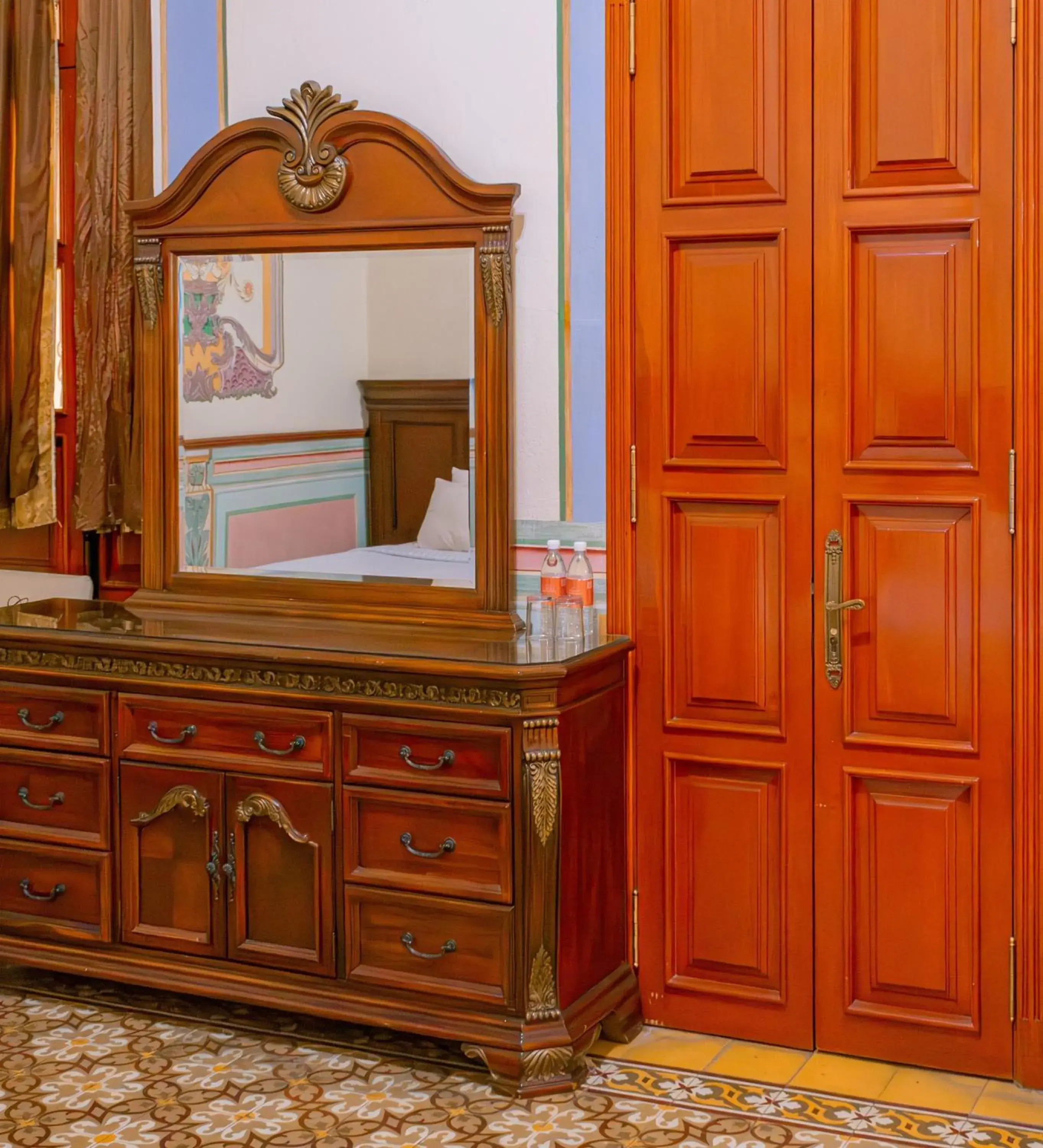 wardrobe in HOTEL CASONA MISIONES wardrobe in HOTEL CASONA MISIONES