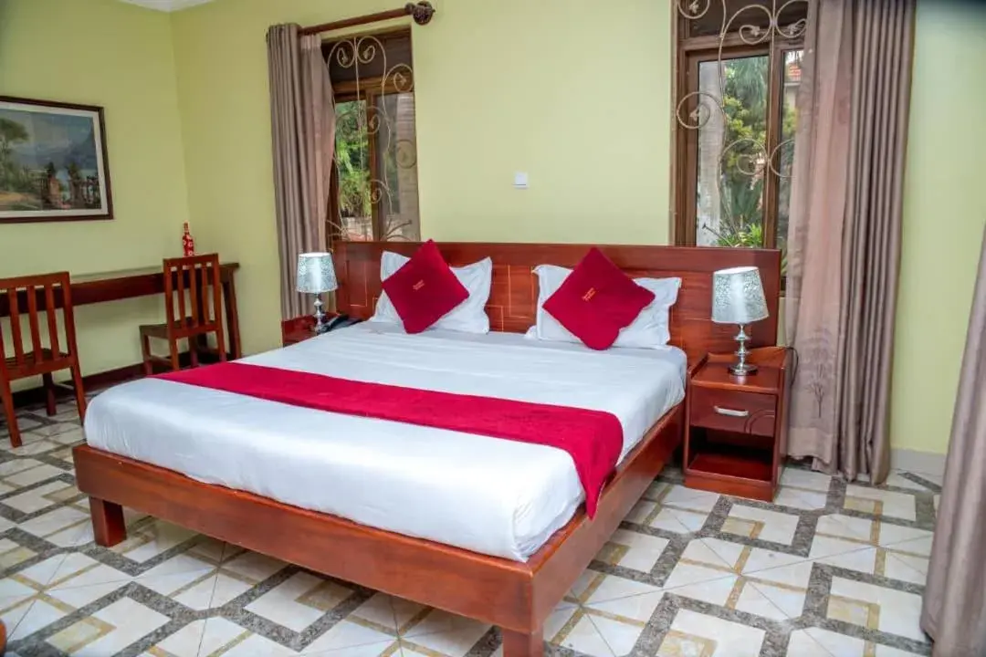 Deluxe Suite with Spa Bath in Precious Villas Lubowa Deluxe Suite with Spa Bath in Precious Villas Lubowa