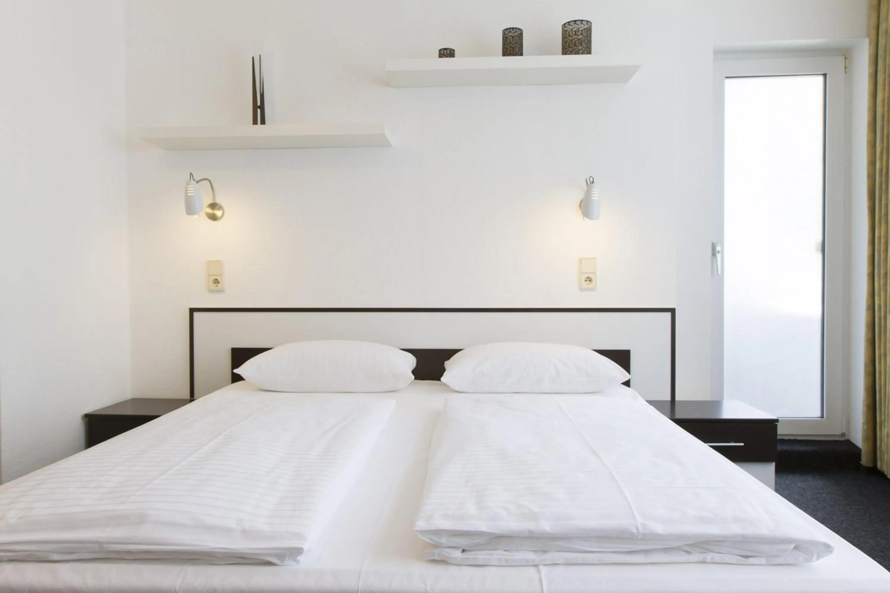 Photo of the whole room, Bed in Aparthotel VEGA