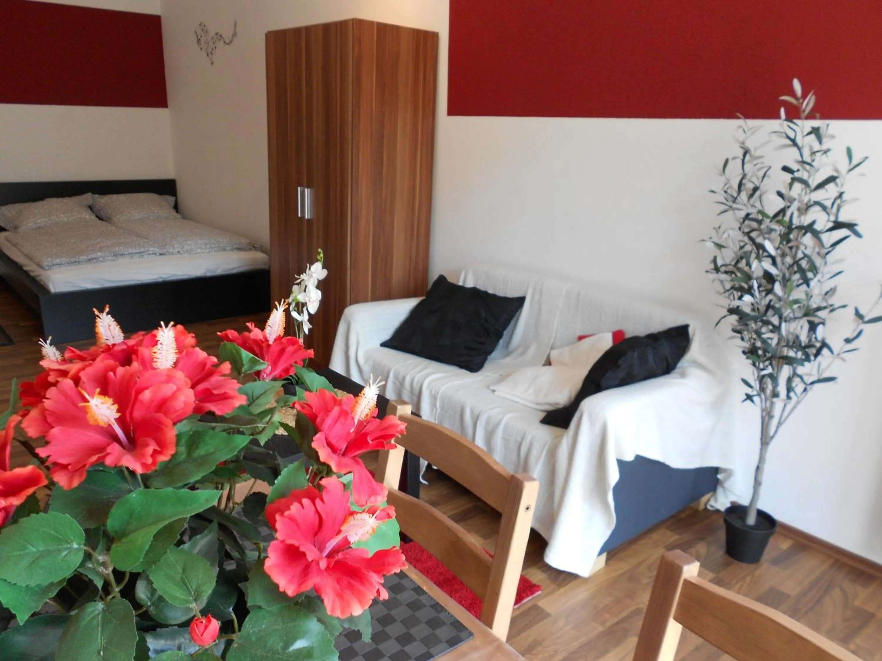 Living room, Bed in Apartment Beethoven