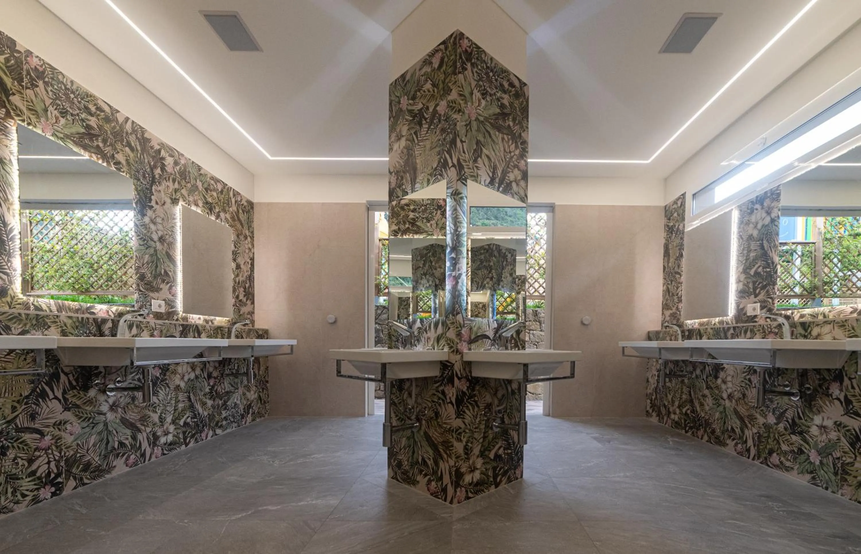 Bathroom in Delle Rose Camping & Glamping Village