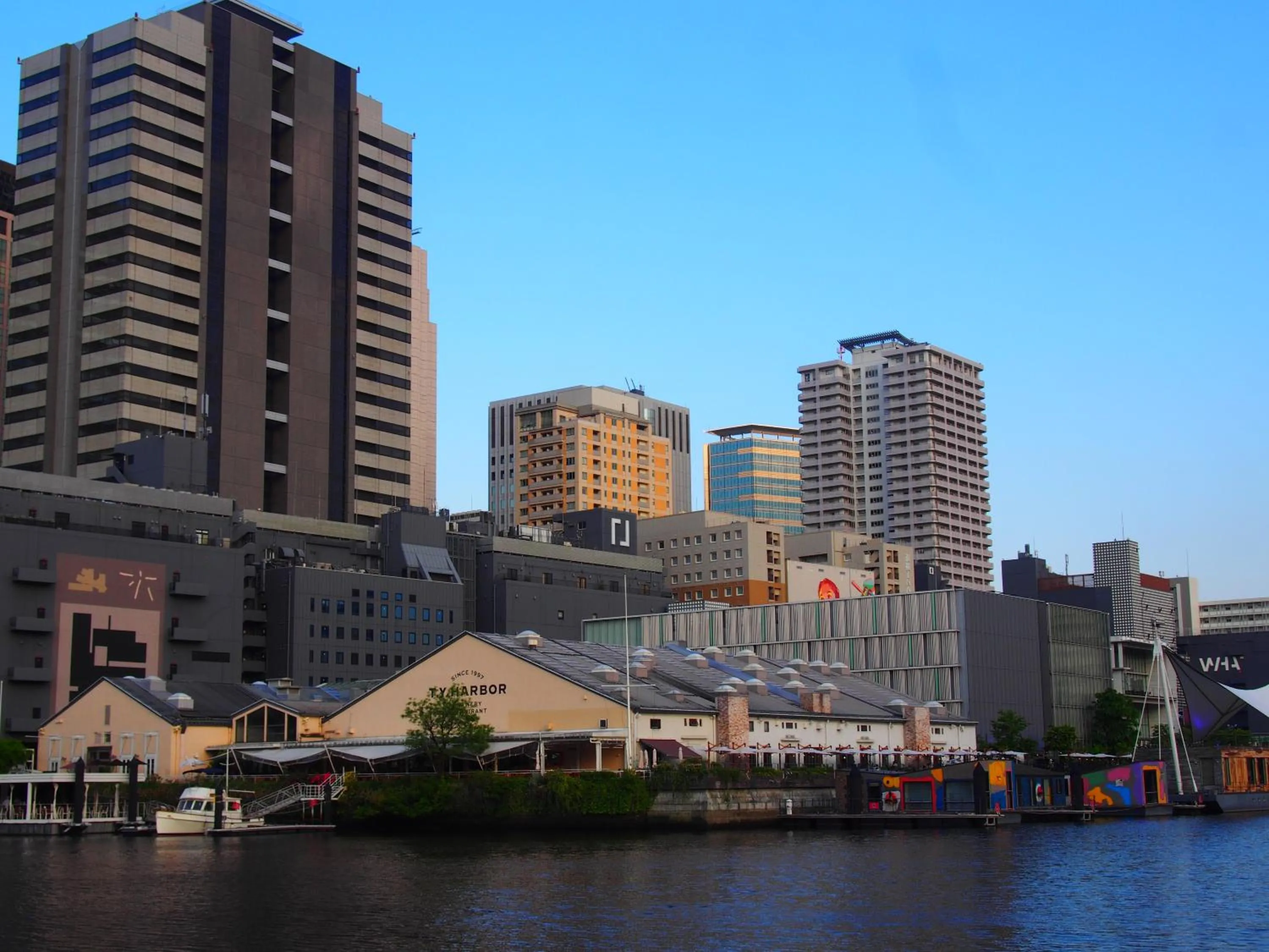 Property building in PETALS TOKYO - Floating Hotel