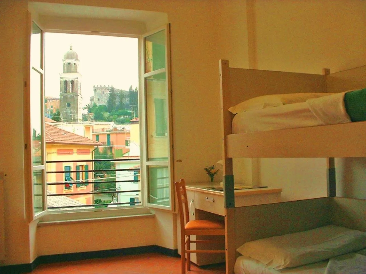 Bed in Ospitalia del Mare Hostel