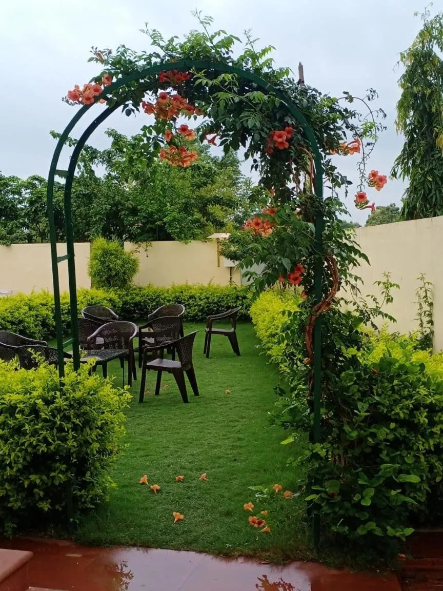 Property building in Omak Tiger Seven