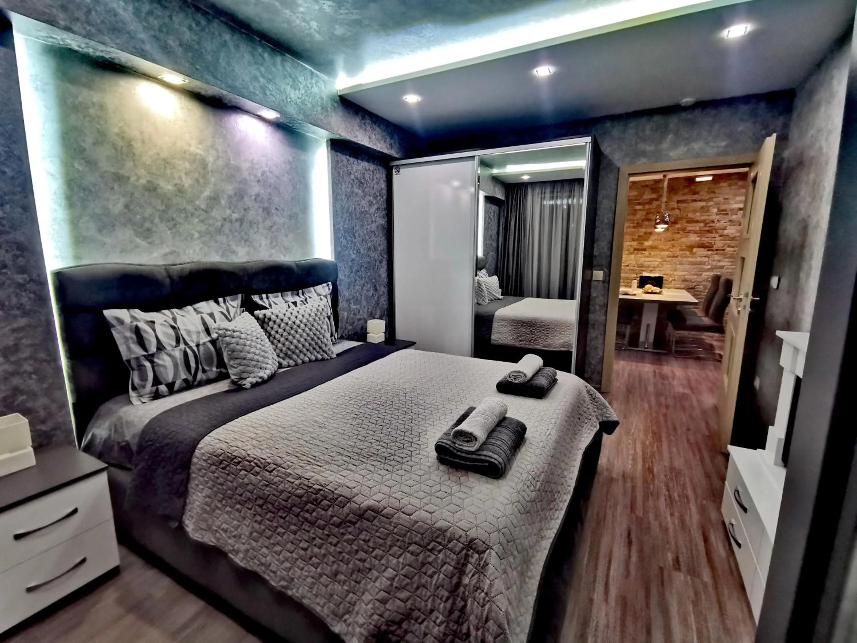 Paradise Swing Apartment Sofia