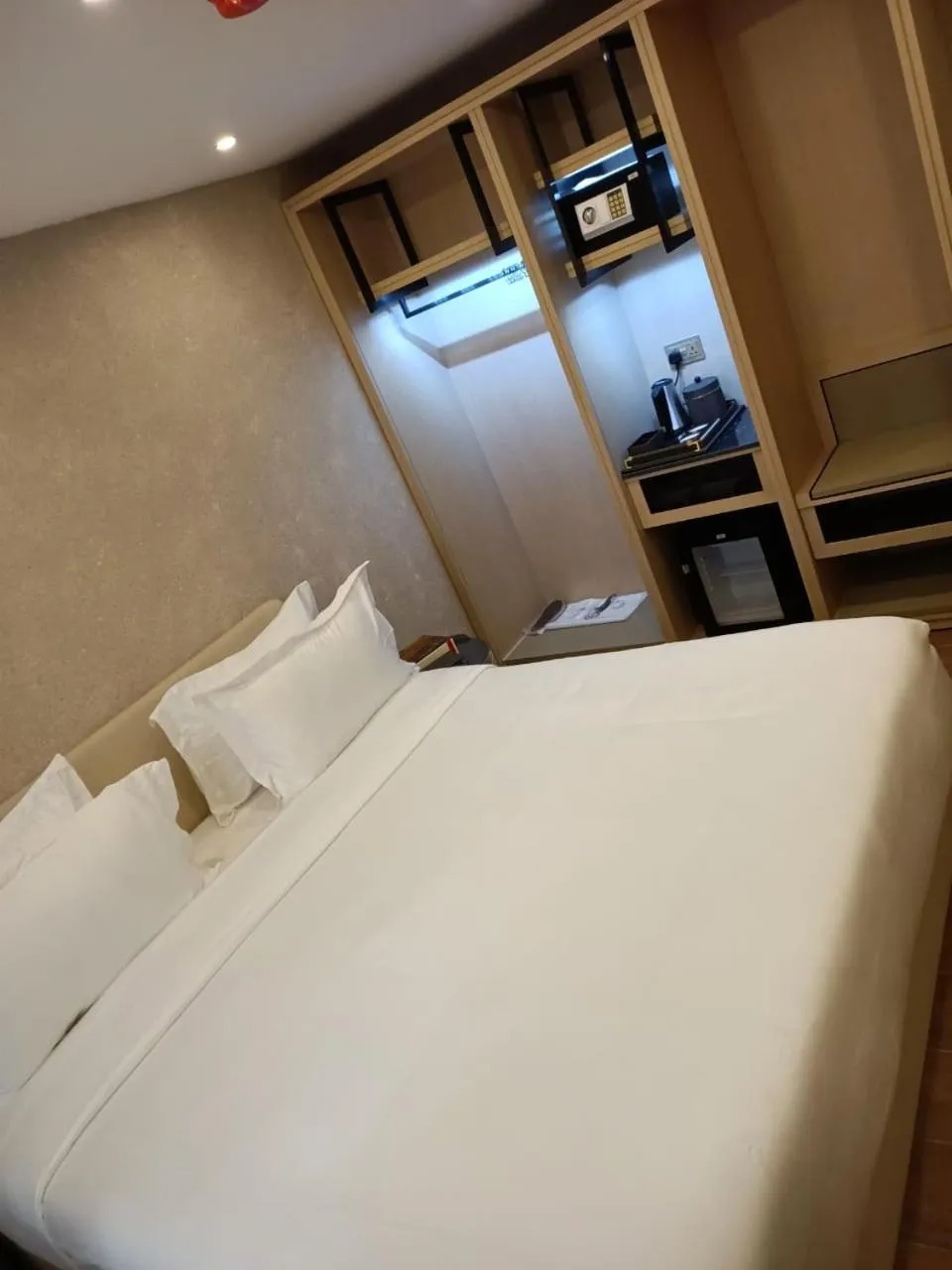 Bed in La Maison Royale South C