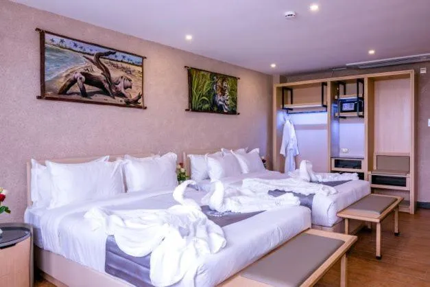 Bed in La Maison Royale South C