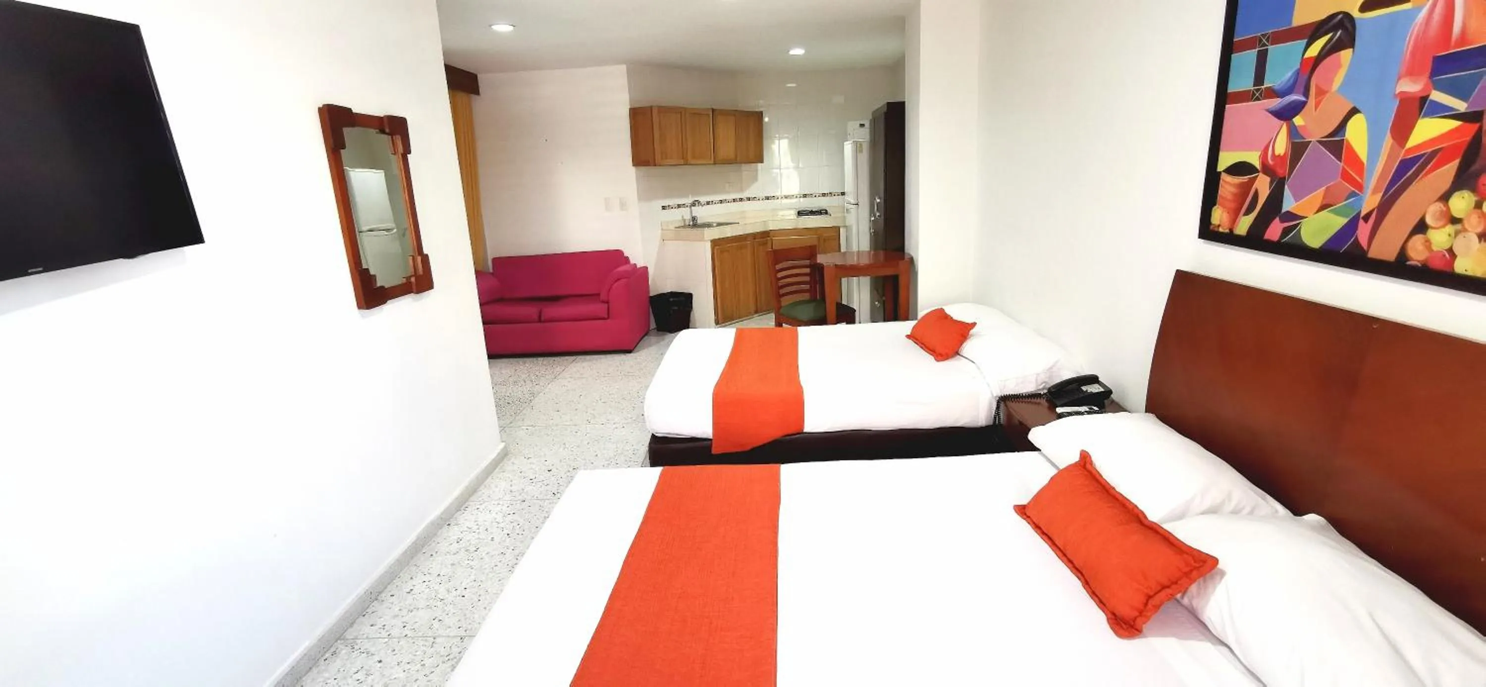 Bed in Hotel Torre del Prado