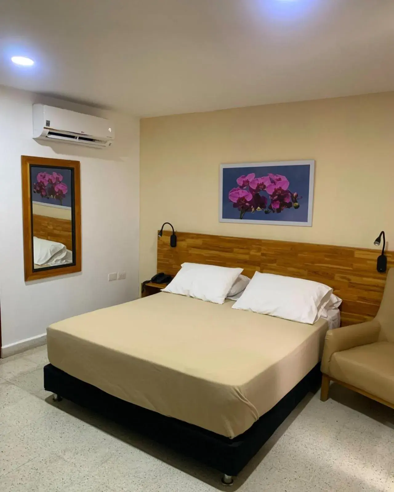 Double Room in Hotel Torre del Prado Double Room in Hotel Torre del Prado
