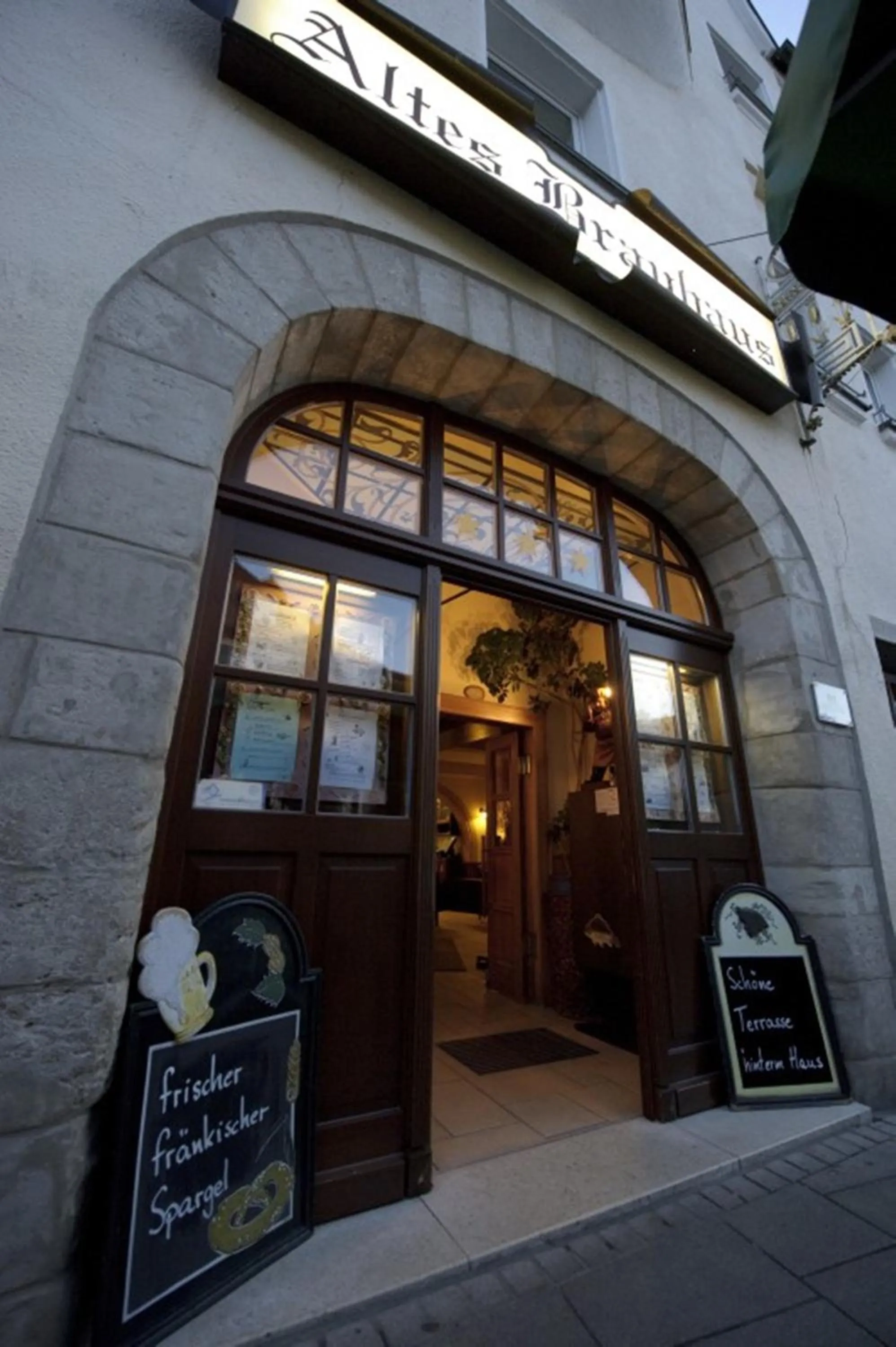 Facade/entrance in Hotel Adlerbräu