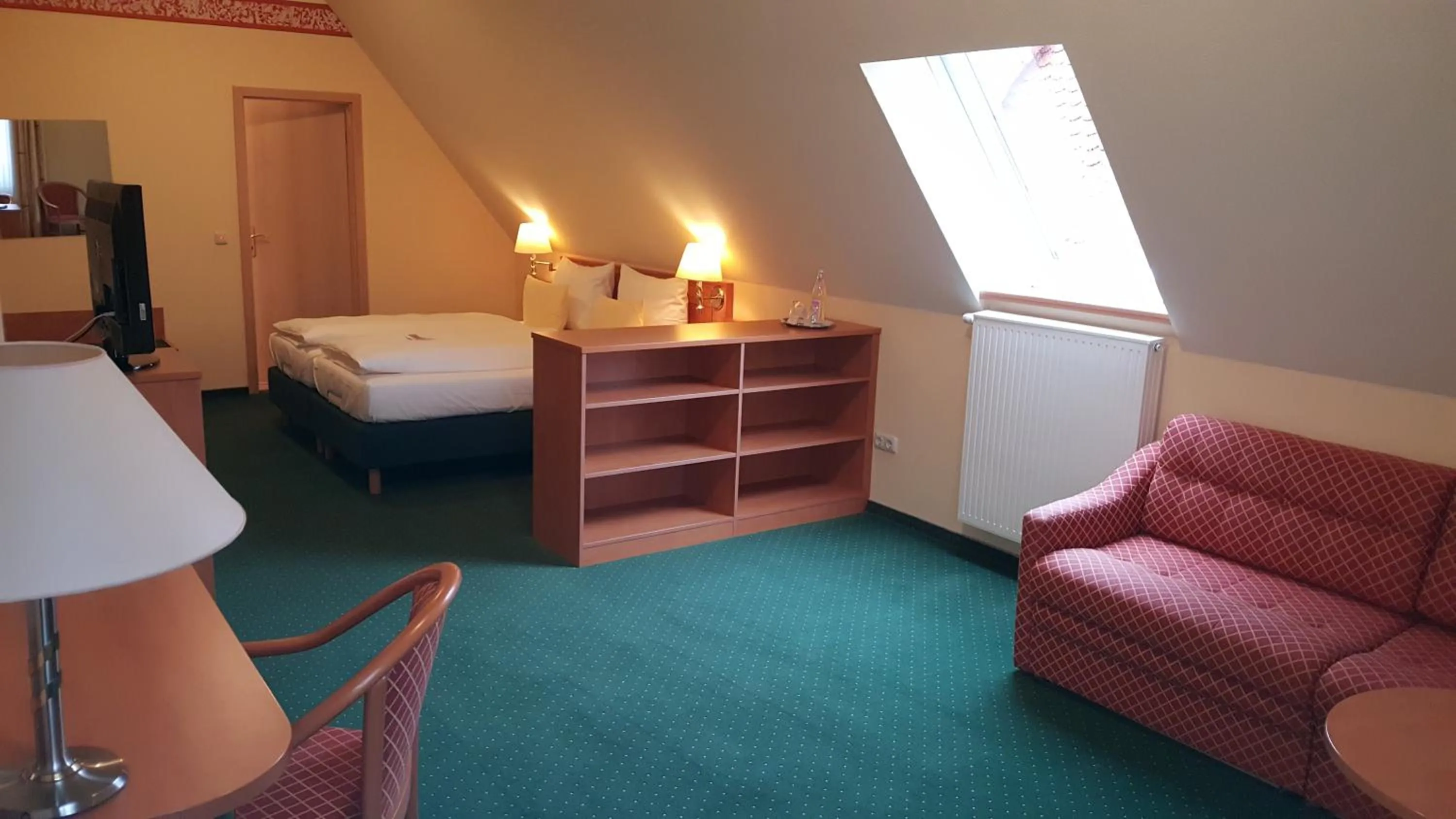 Bed in Hotel Adlerbräu