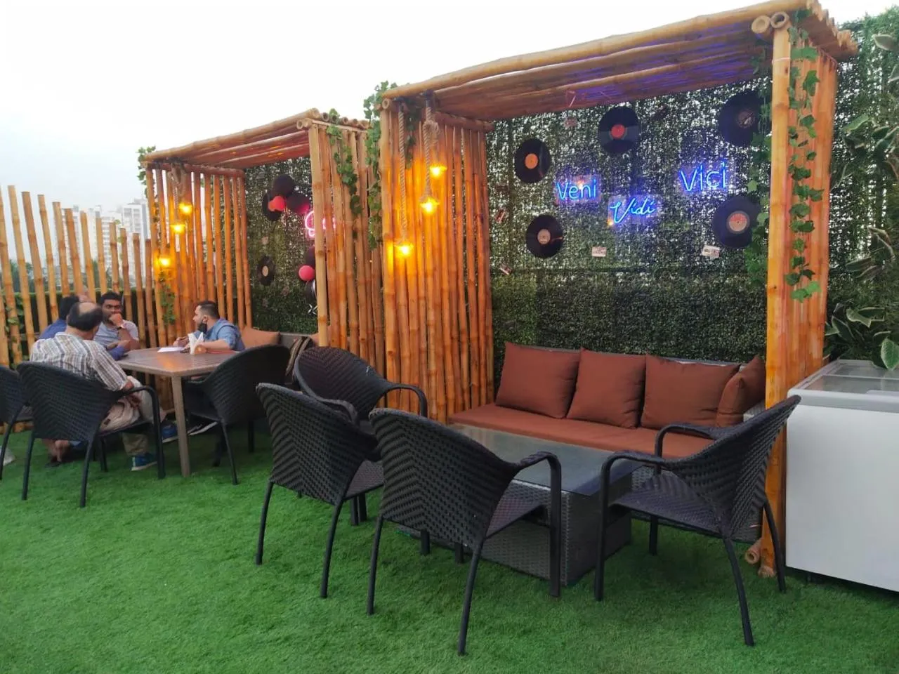 Food in The Avenue Hotel Ballygunge