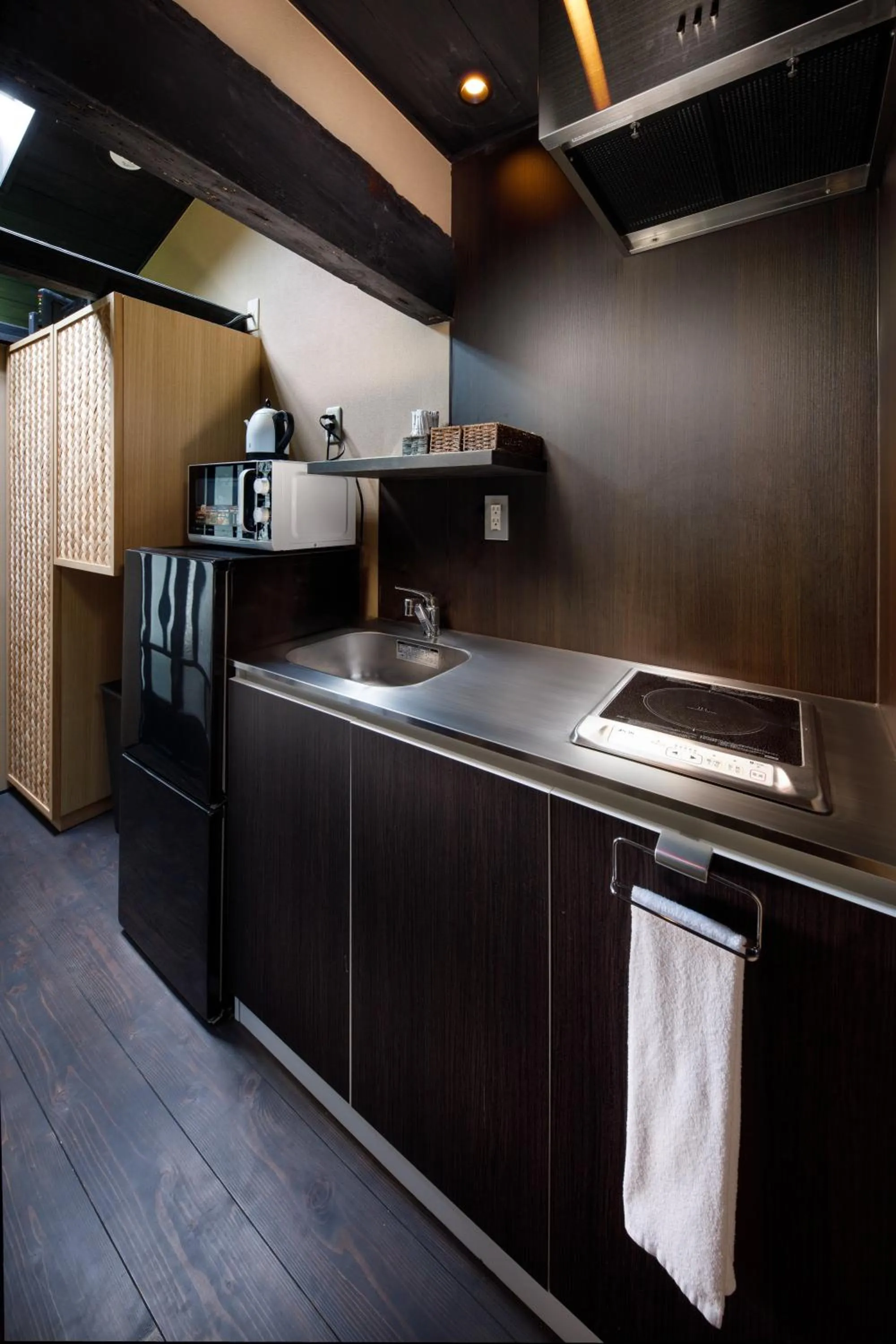 Kitchen or kitchenette in Connect inn GionMiyagawaccho