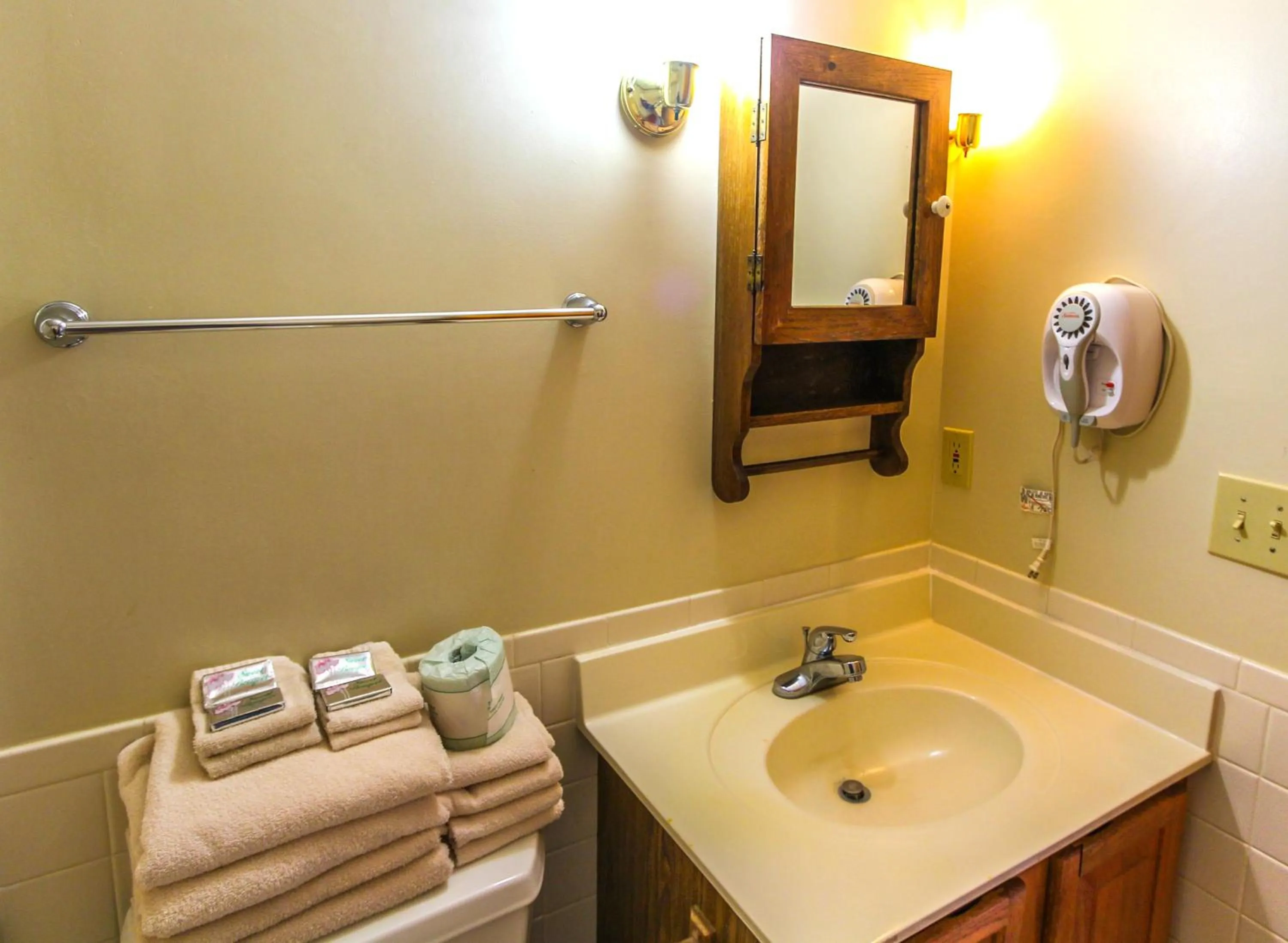 Bathroom in Alpine Crest Resort
