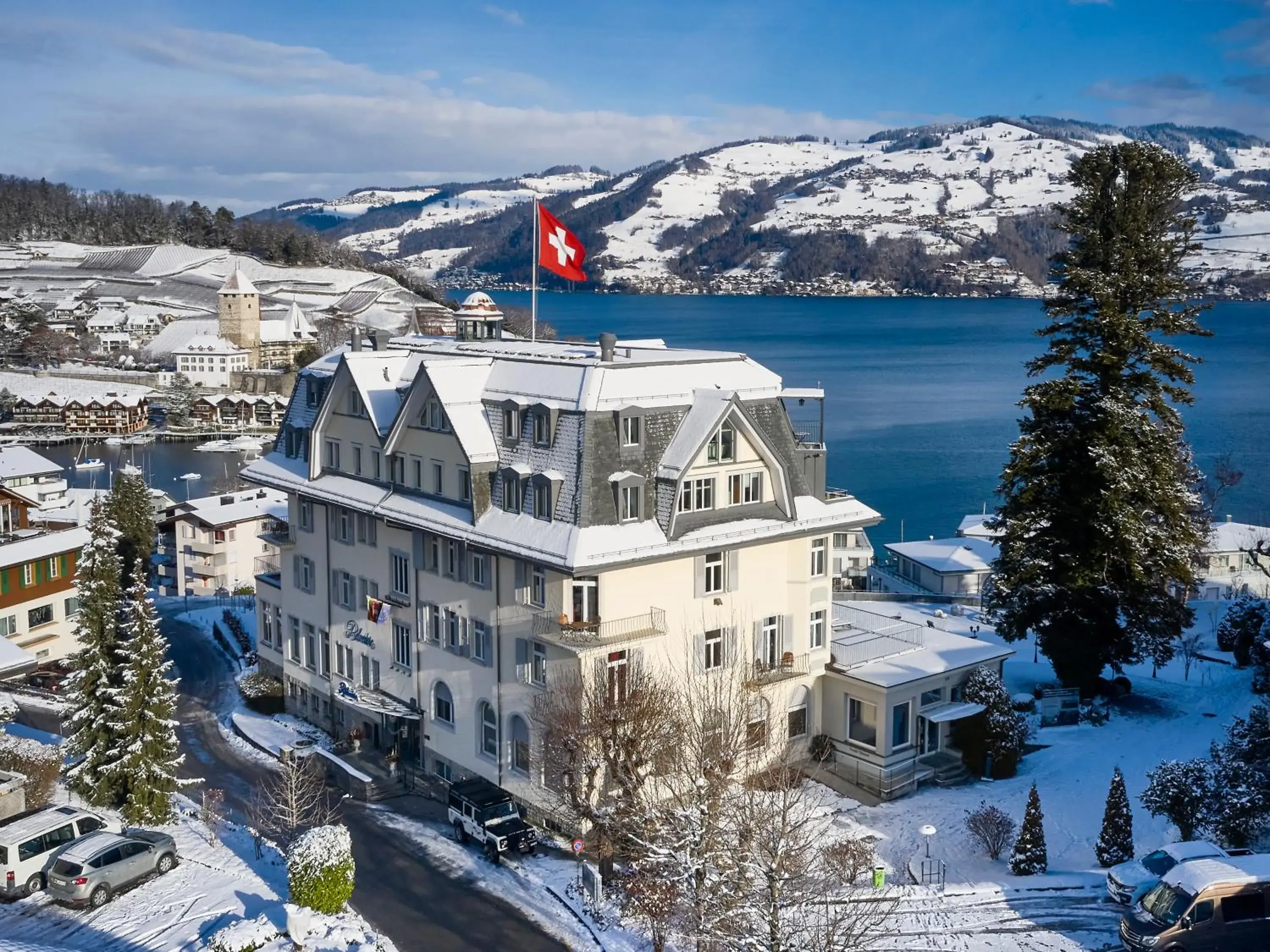 Property building in Belvédère Strandhotel Property building in Belvédère Strandhotel