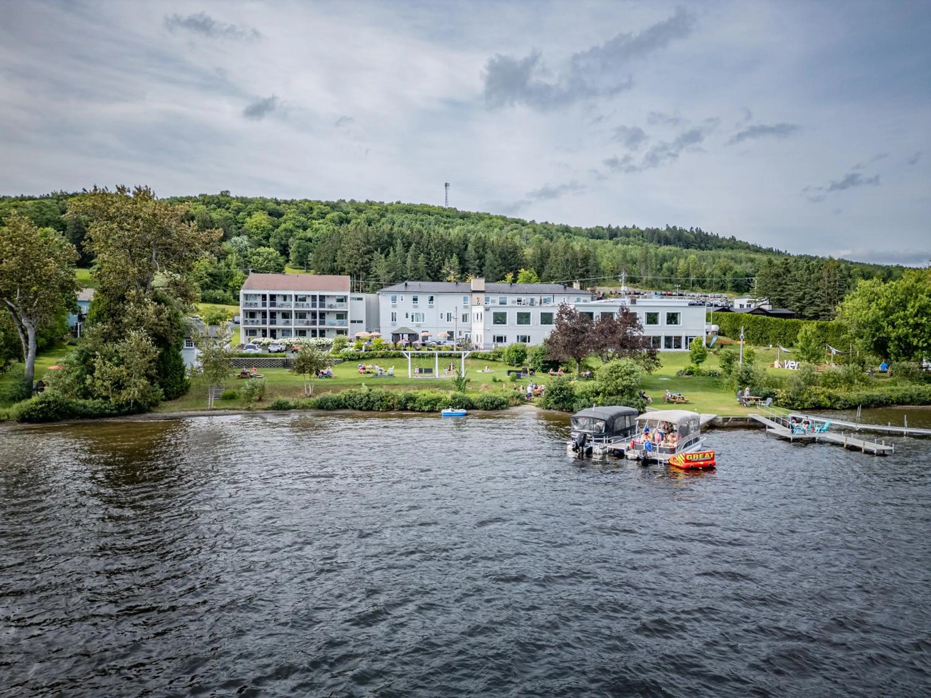 Property building in Manoir Lac-Etchemin