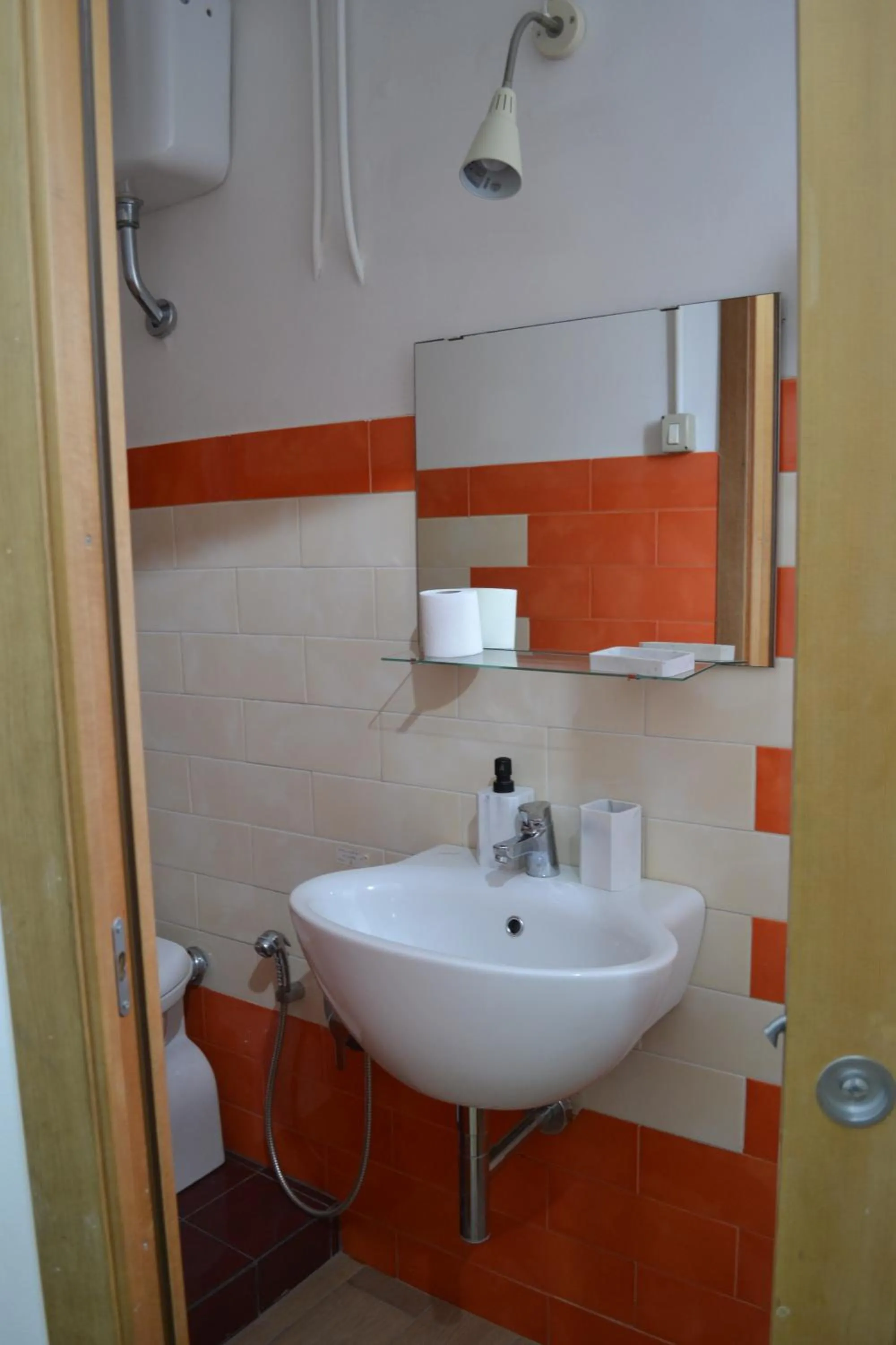 Bathroom in Il Teatro Rooms