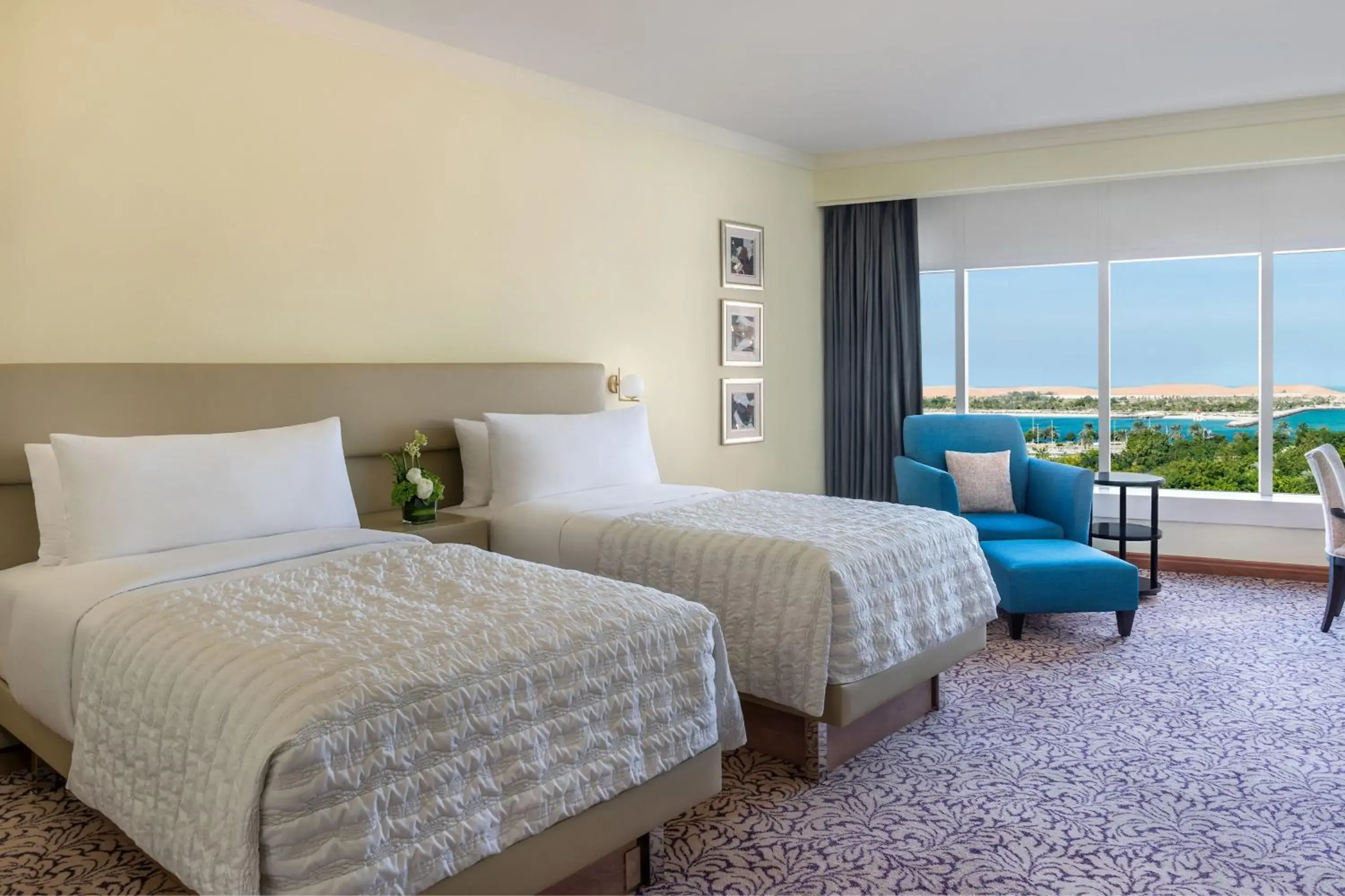 Le Royal Room, Larger Guest room in Le Royal Meridien Abu Dhabi Le Royal Room, Larger Guest room in Le Royal Meridien Abu Dhabi