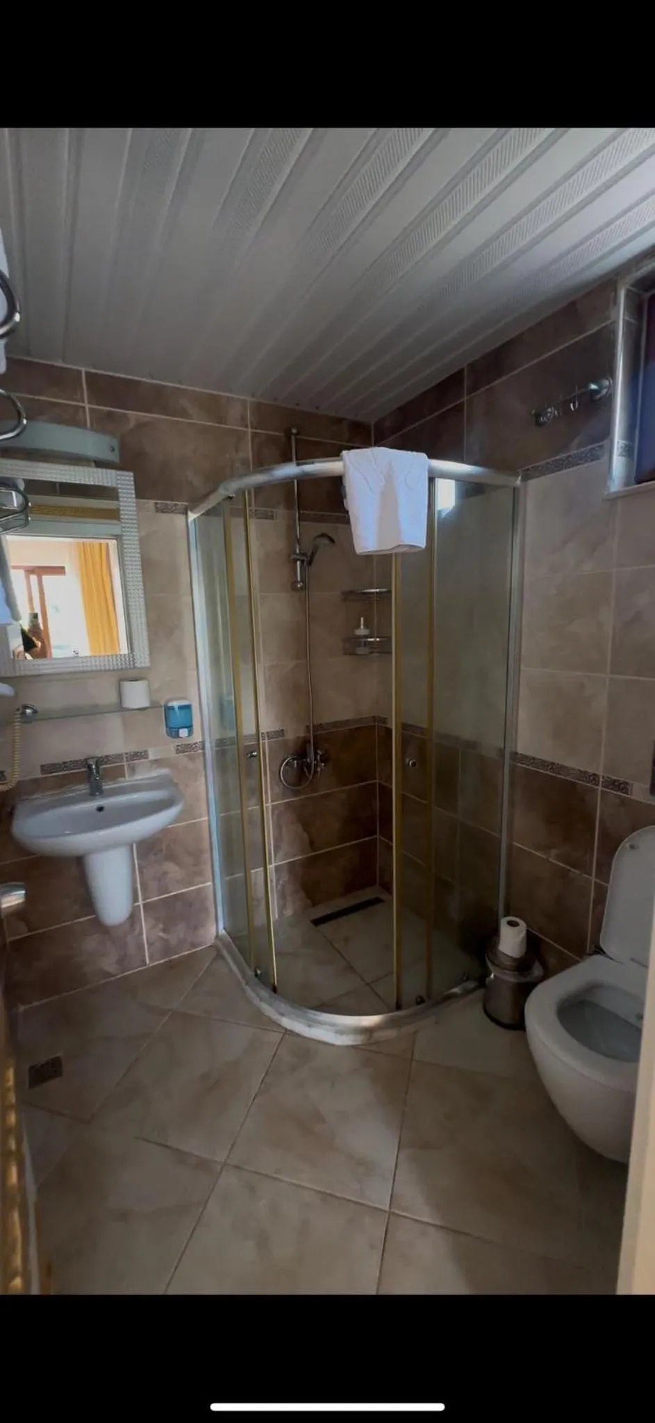 Shower in Barby Butik Otel