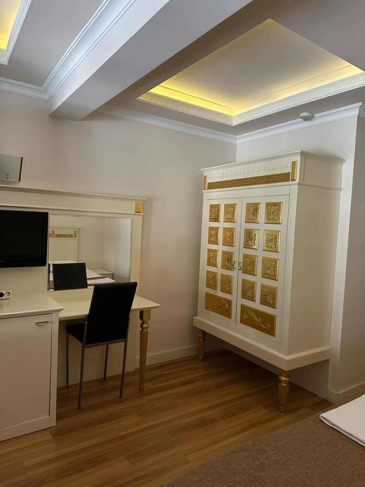 TV and multimedia in Barby Butik Otel