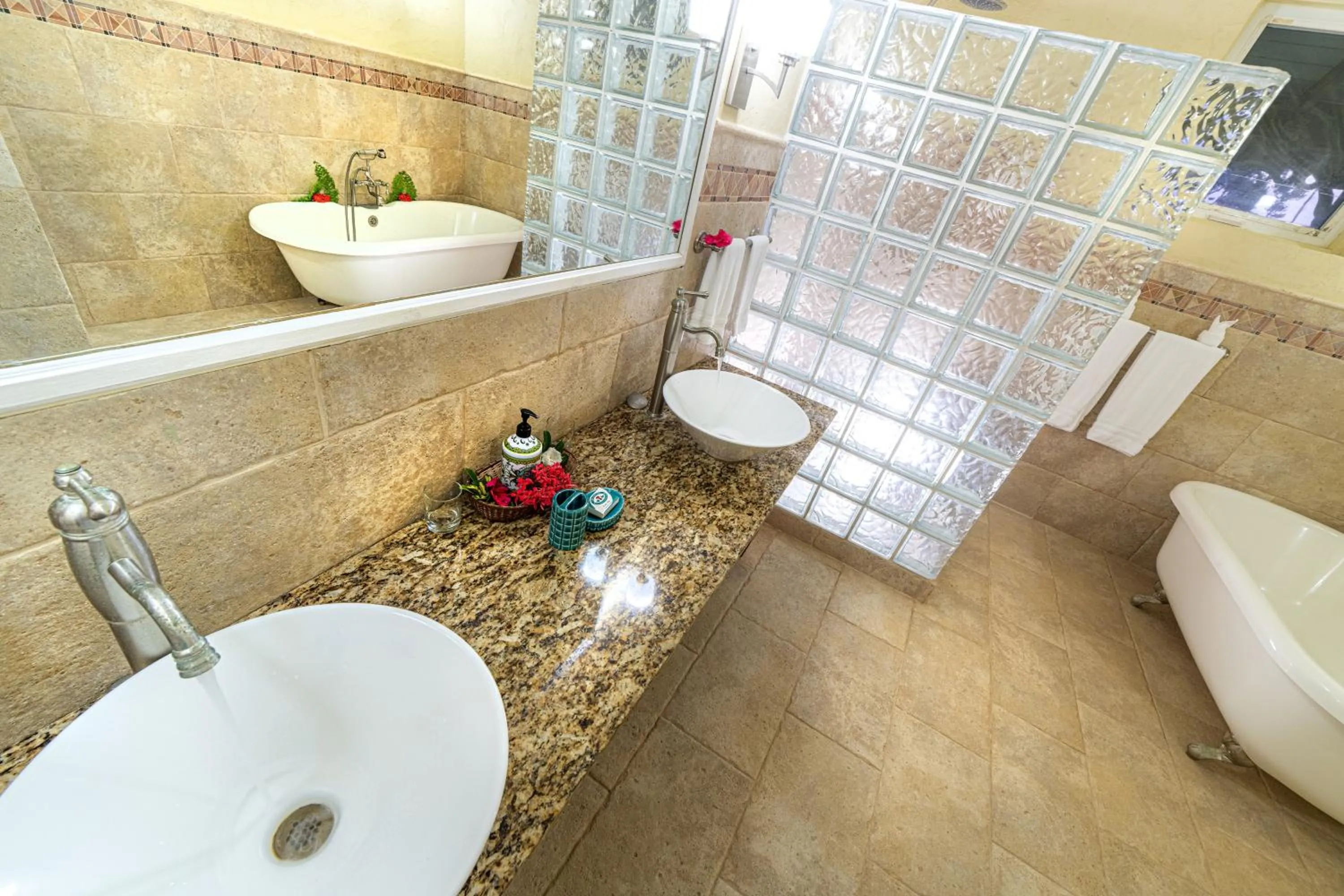 Bathroom in Rosalie Bay Eco Resort & Spa