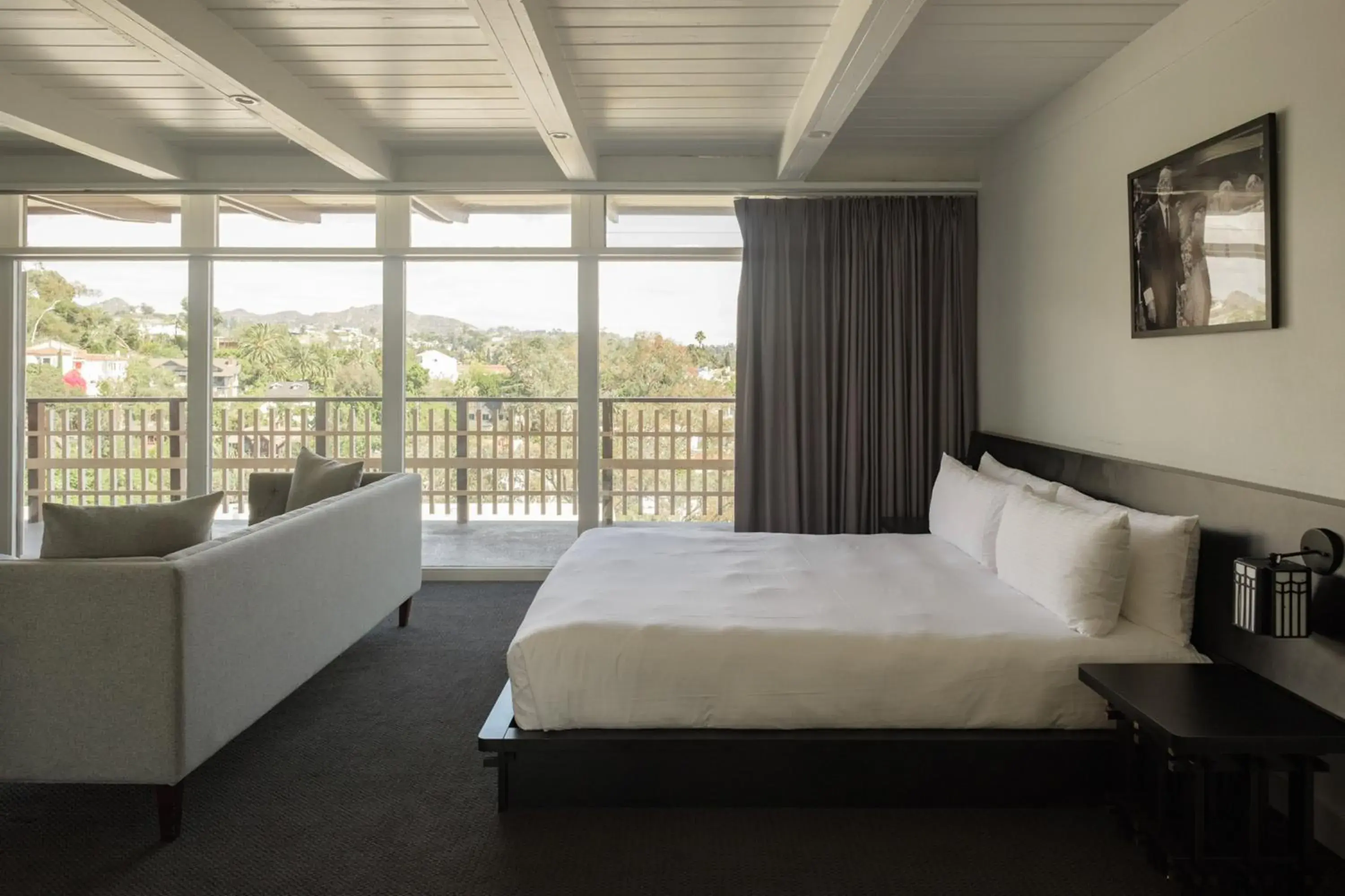 Hollywood Hills Hotel Hollywood Hills Hotel