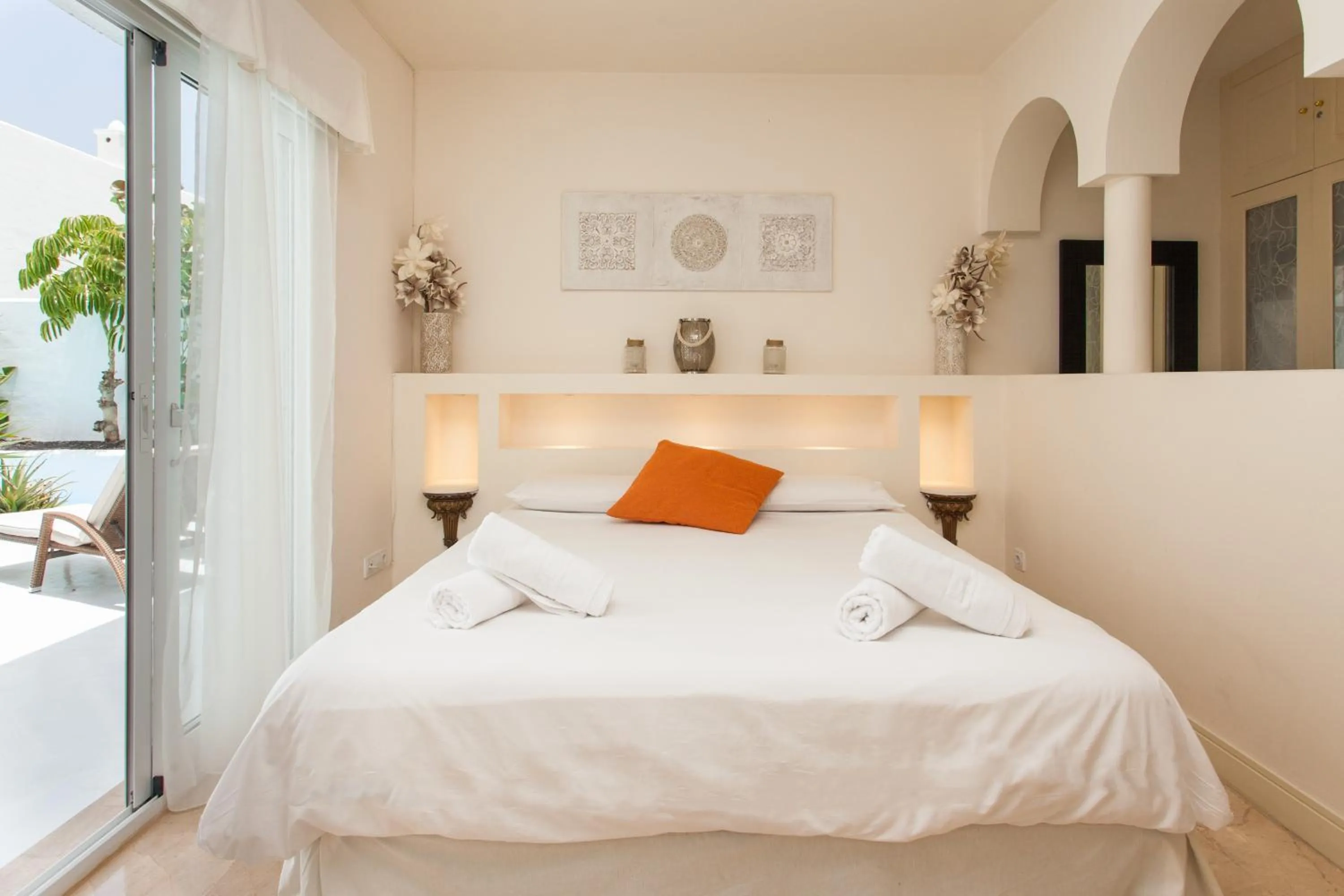 Bed in Villa 82