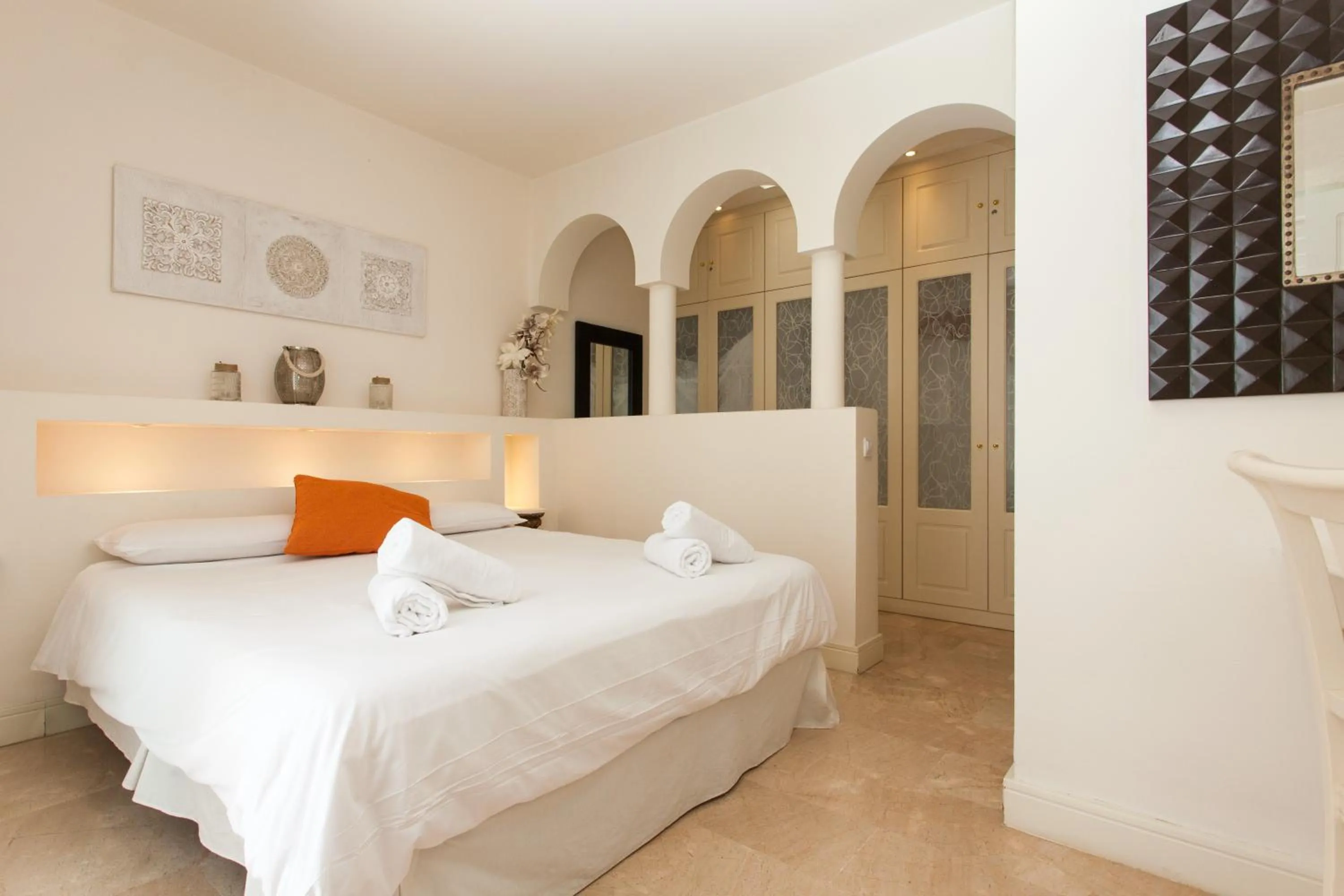 Bed in Villa 82