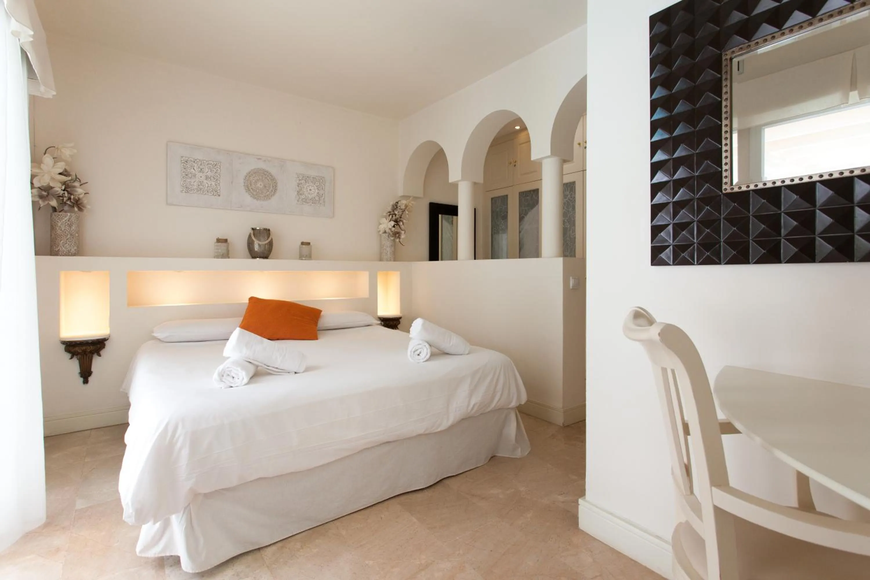 Bed in Villa 82