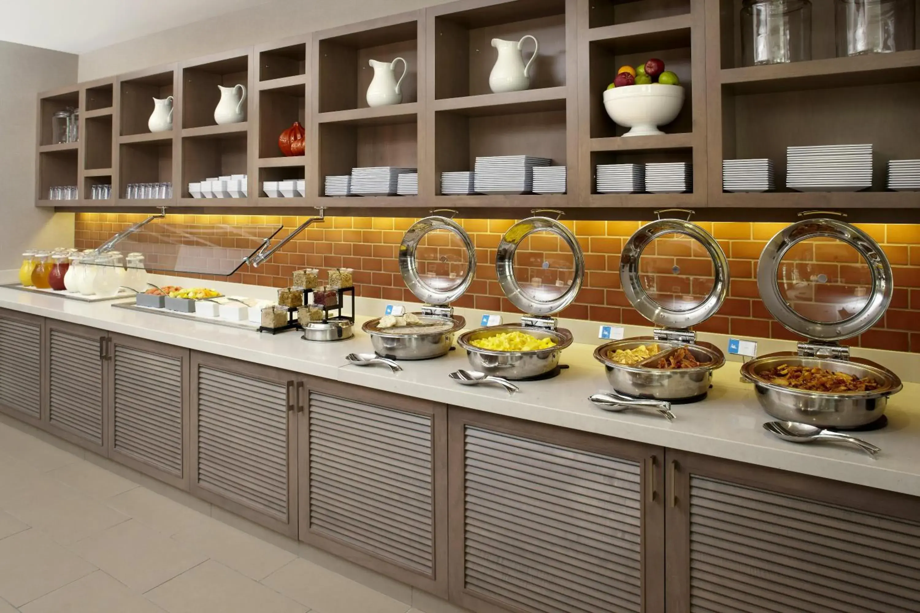 Restaurant/places to eat in Hyatt House Pittsburgh-South Side Restaurant/places to eat in Hyatt House Pittsburgh-South Side