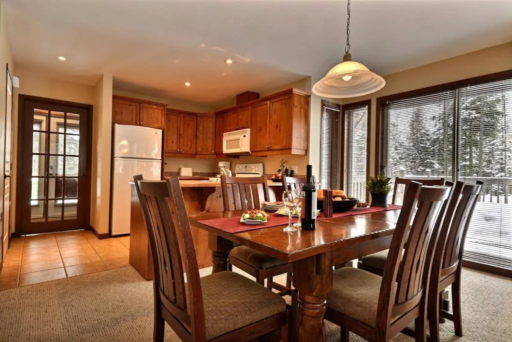 Aiglon by Rendez-Vous Mont-Tremblant