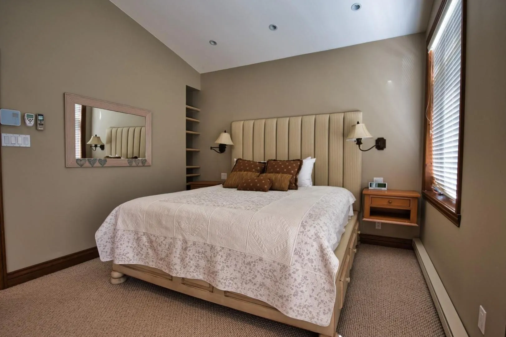 Bed in Aiglon by Rendez-Vous Mont-Tremblant